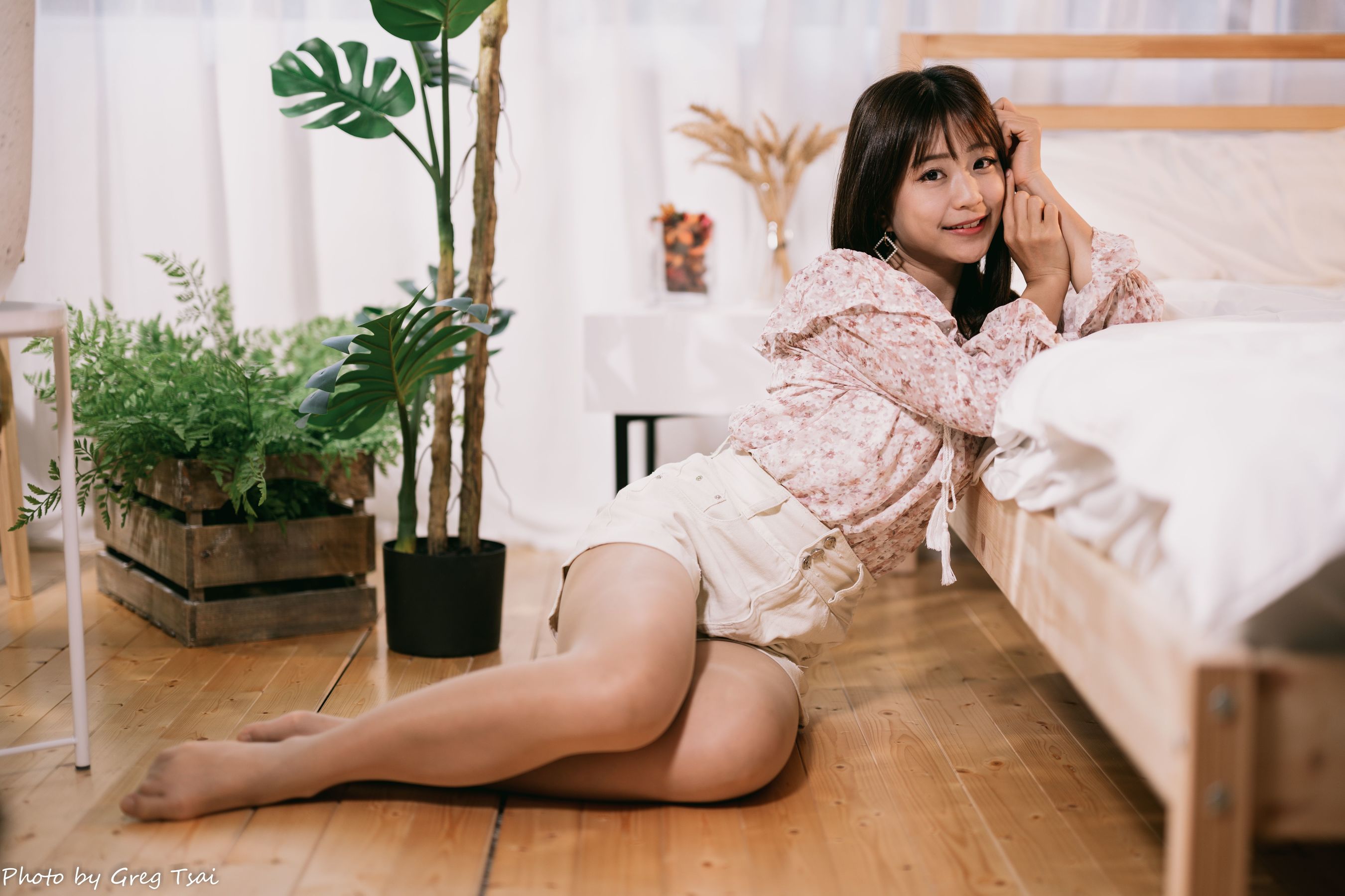 小栗 - 居家肉丝棚拍/(83P)