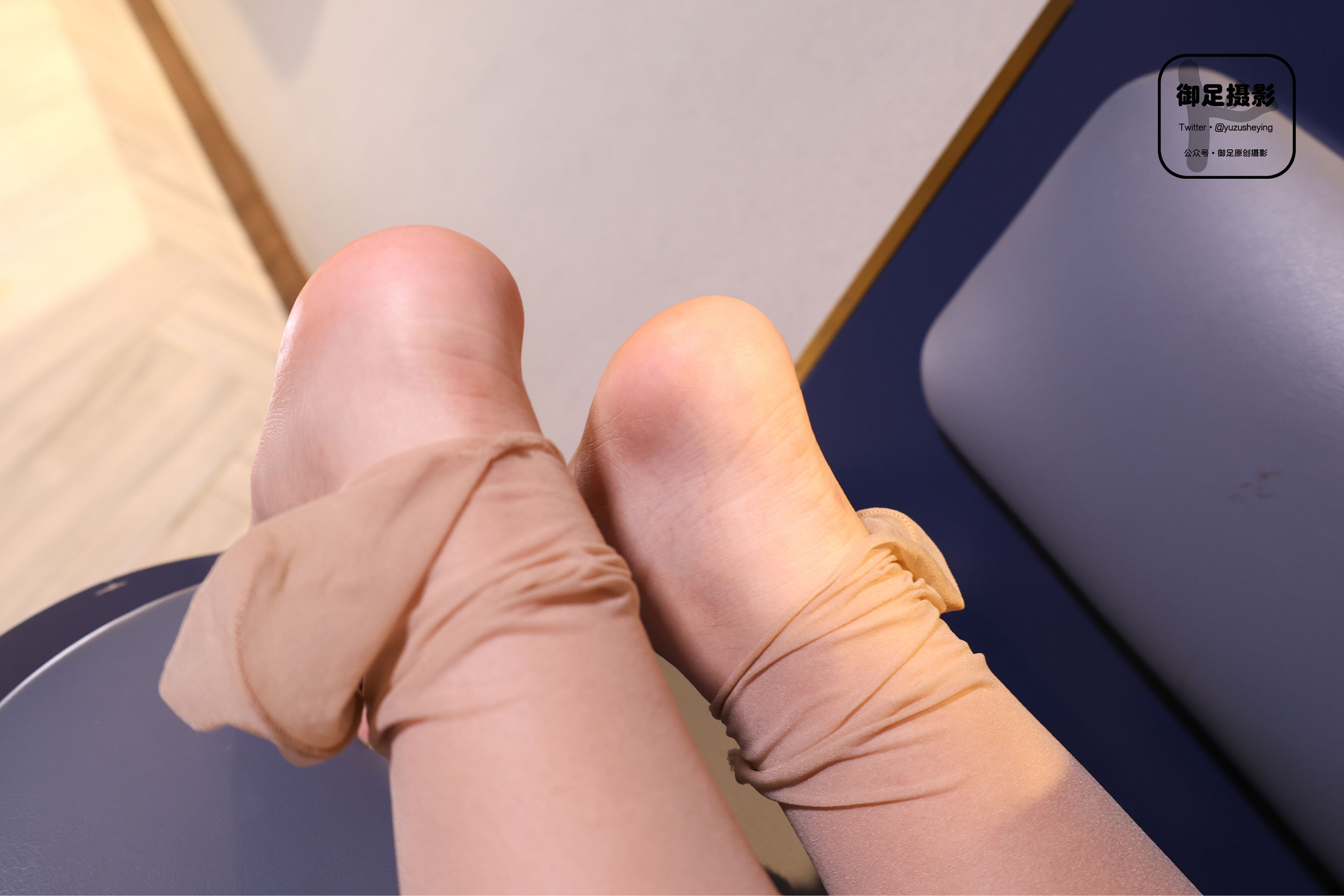 御足摄影 - 与秋共欢/(95P)