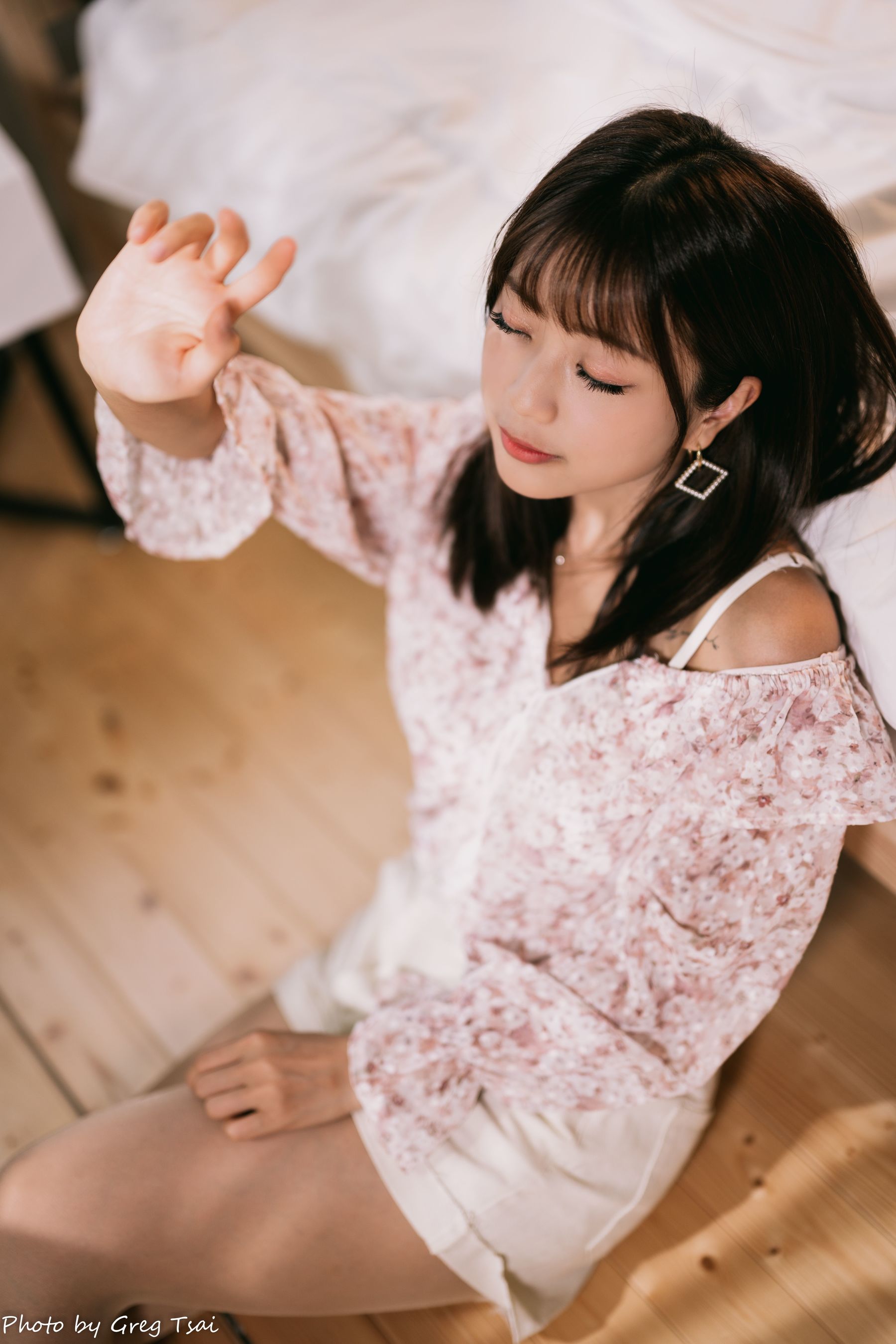 小栗 - 居家肉丝棚拍/(83P)