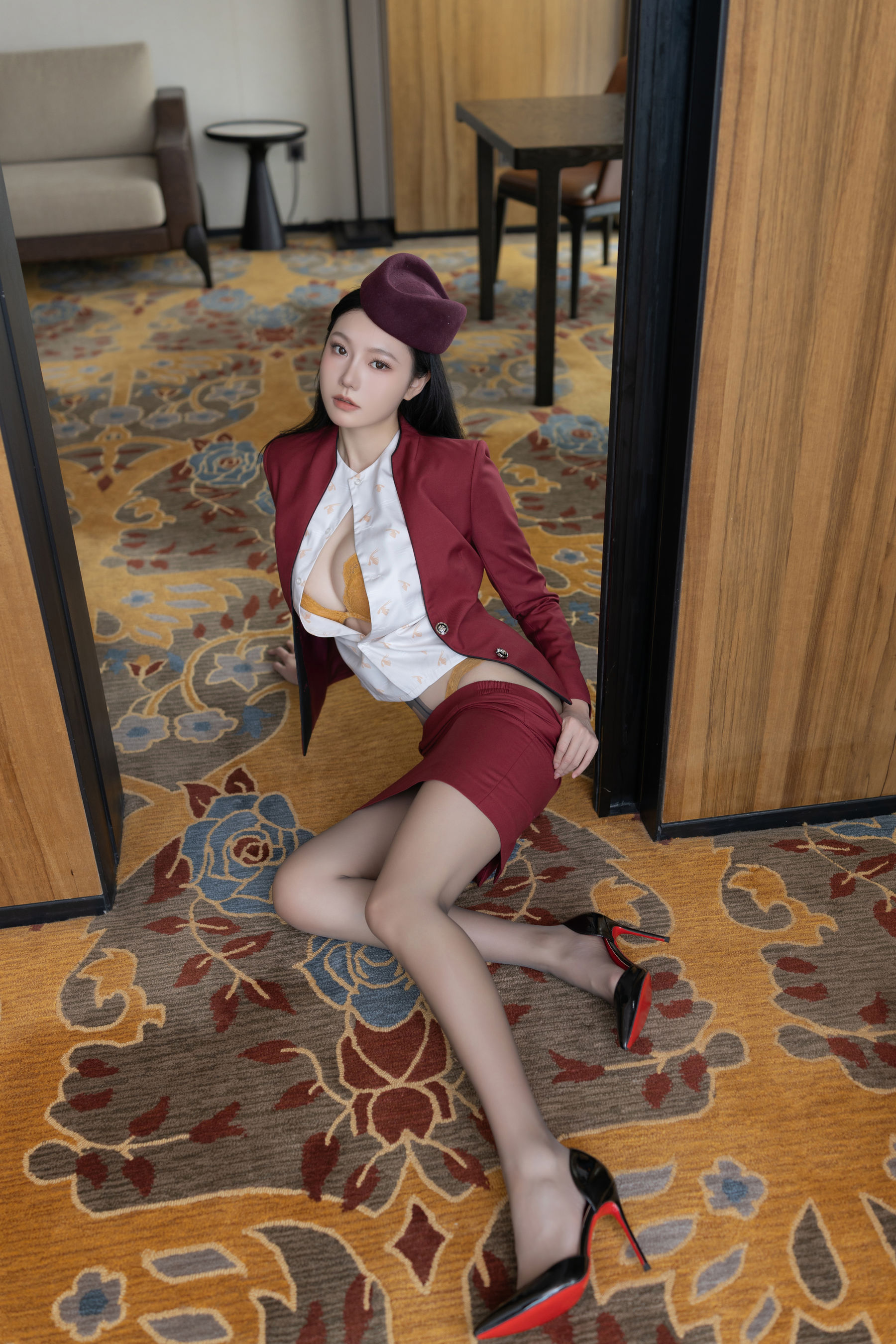 安然 - 空姐制服/(92P)