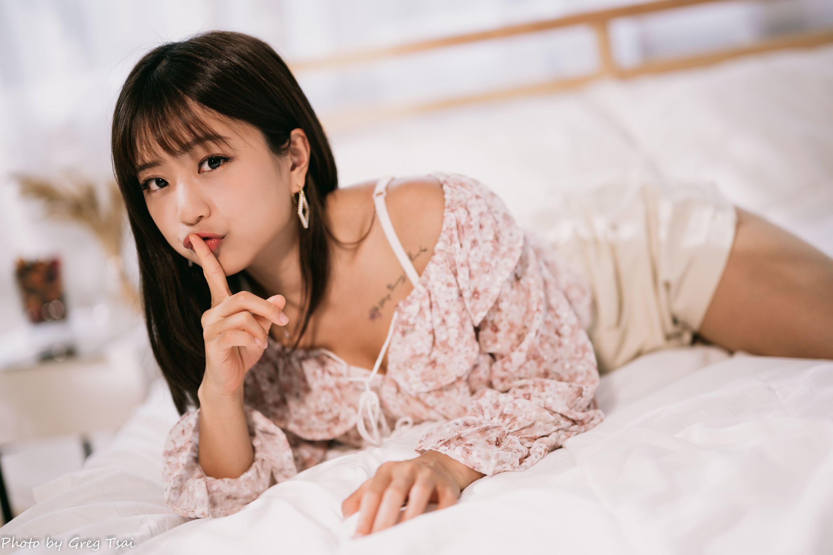 小栗 - 居家肉丝棚拍/(83P)