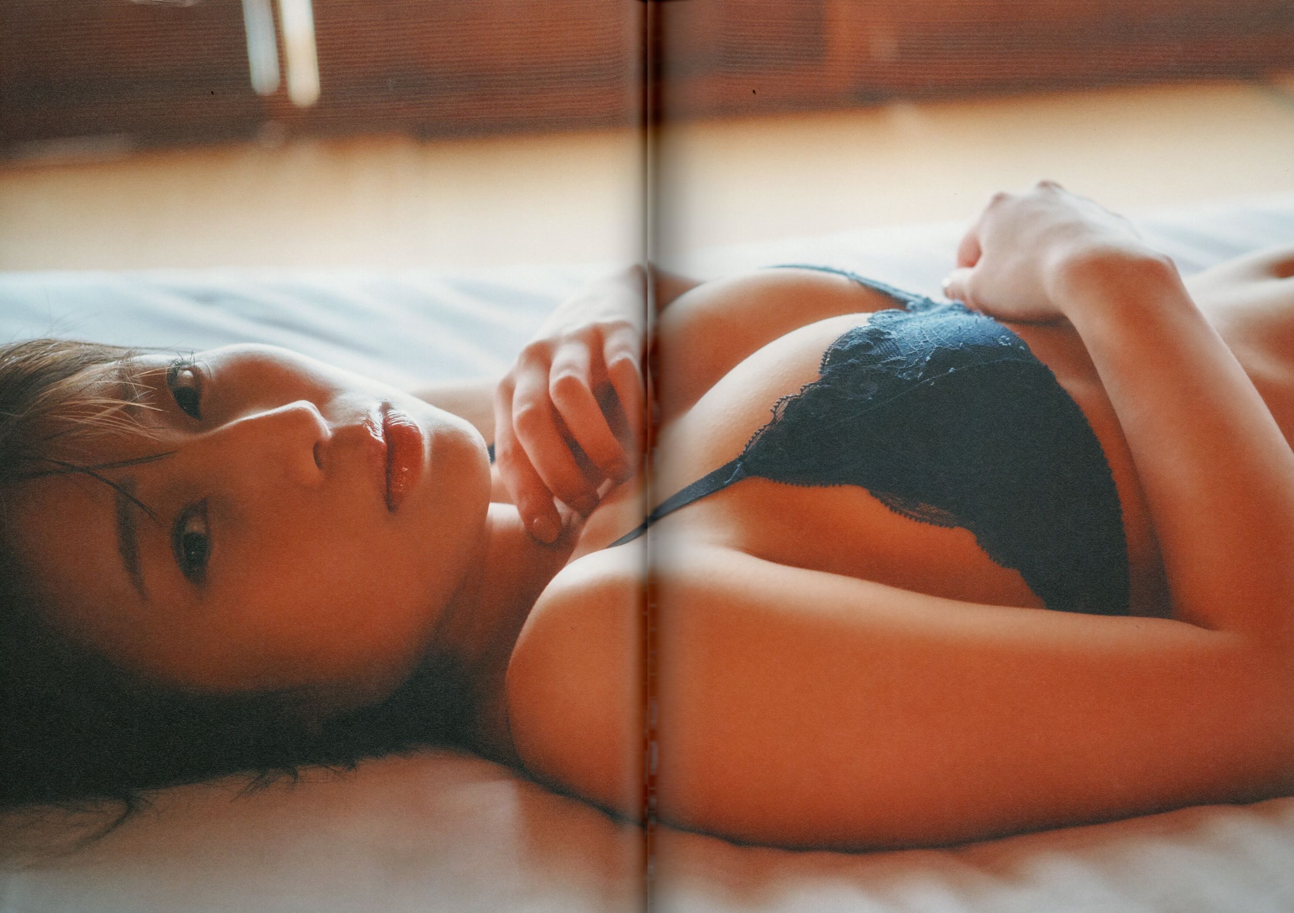 安部若菜 - 愛される予感/(138P)