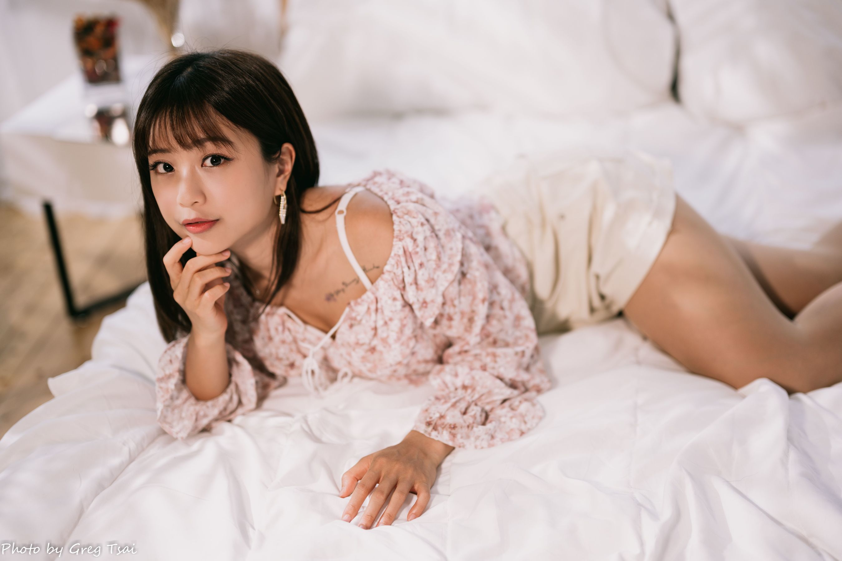 小栗 - 居家肉丝棚拍/(83P)