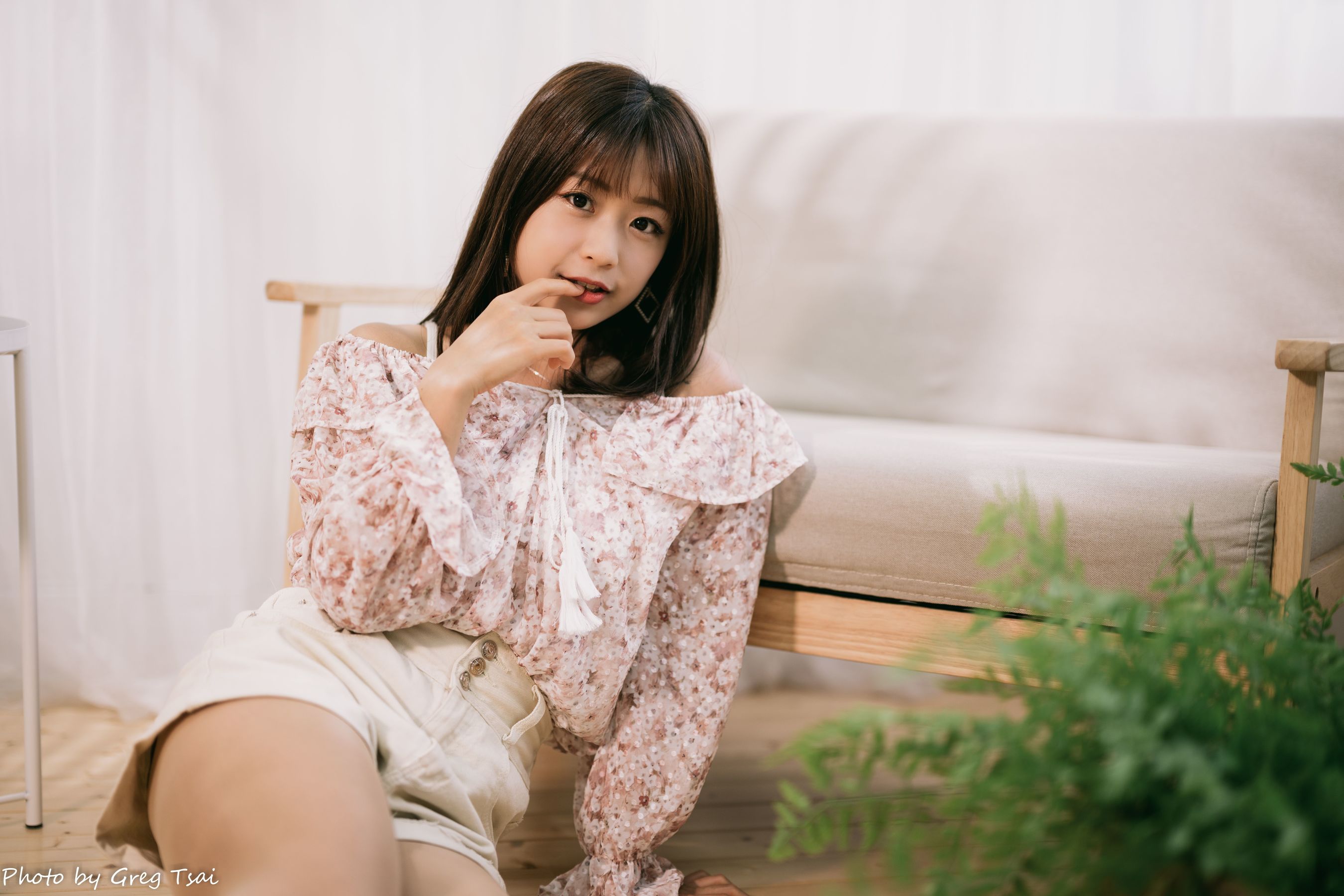 小栗 - 居家肉丝棚拍/(83P)