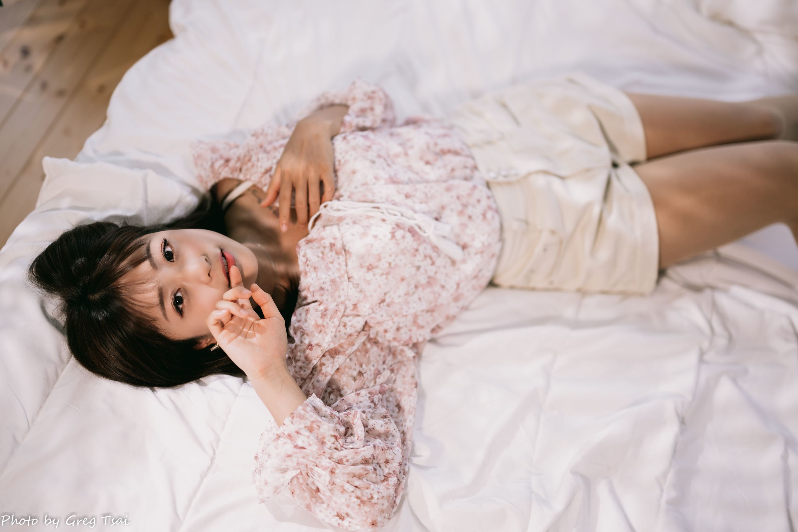 小栗 - 居家肉丝棚拍/(83P)