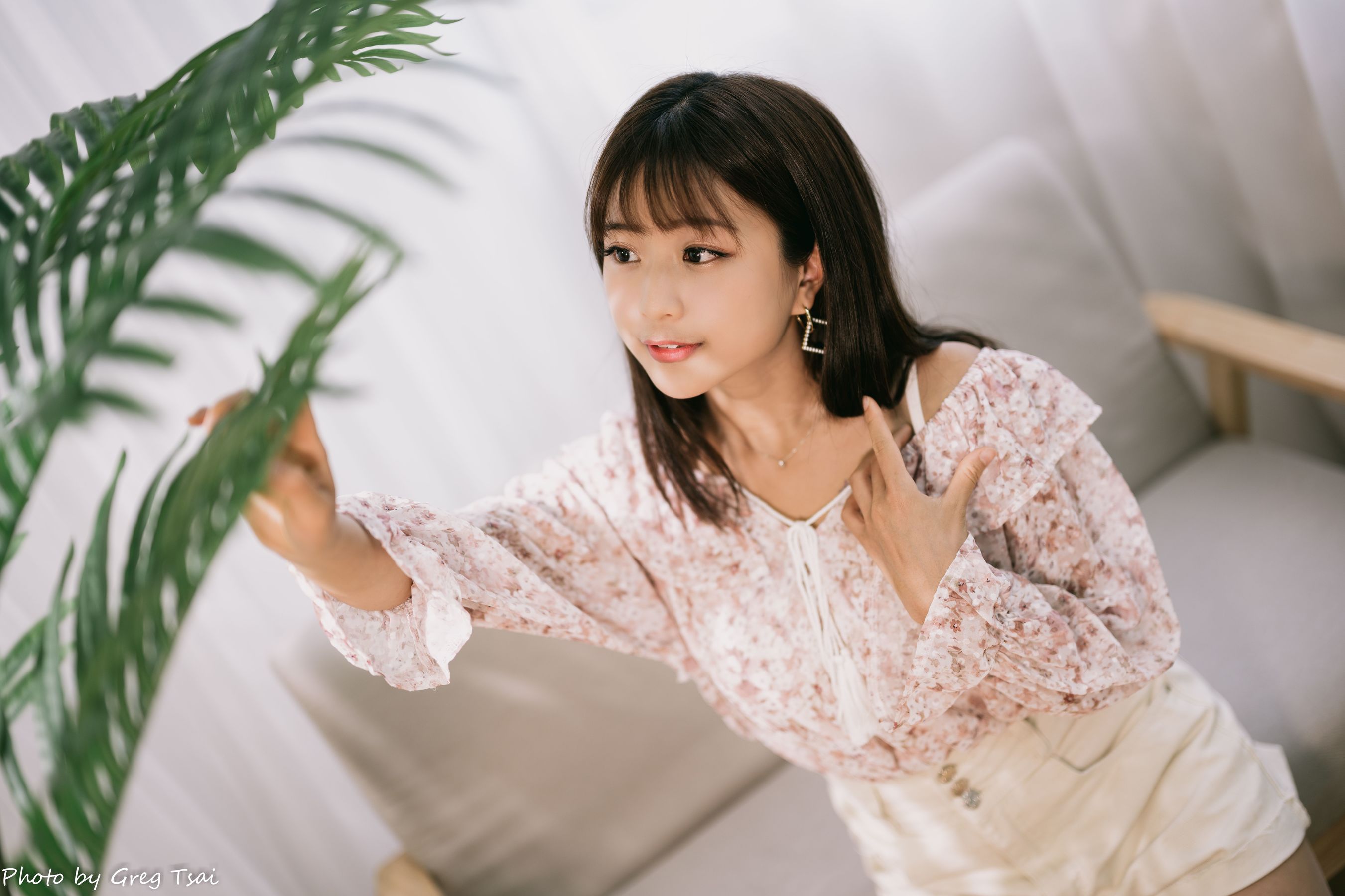 小栗 - 居家肉丝棚拍/(83P)