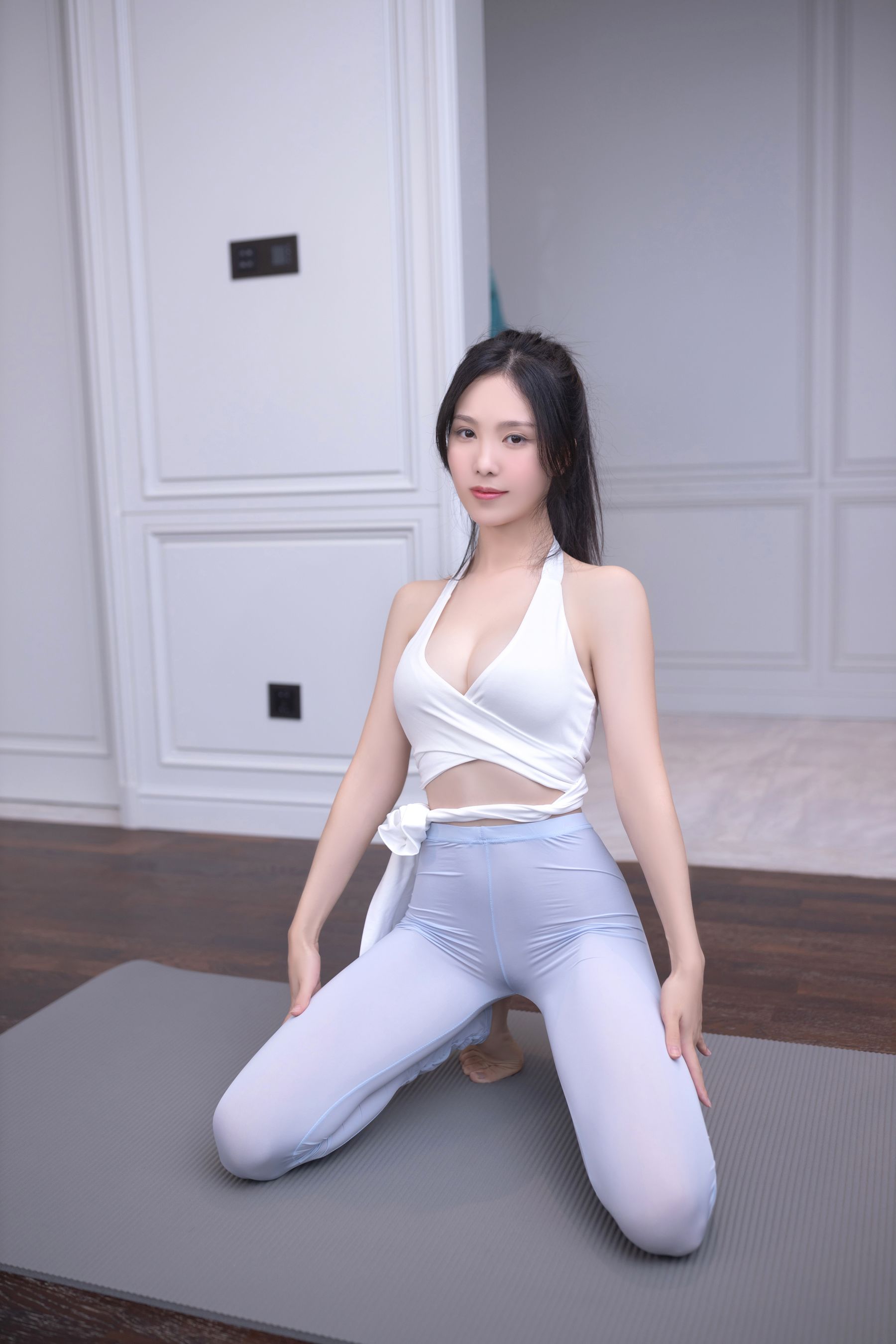 抖娘-利世图集 - 瑜伽/(80P)