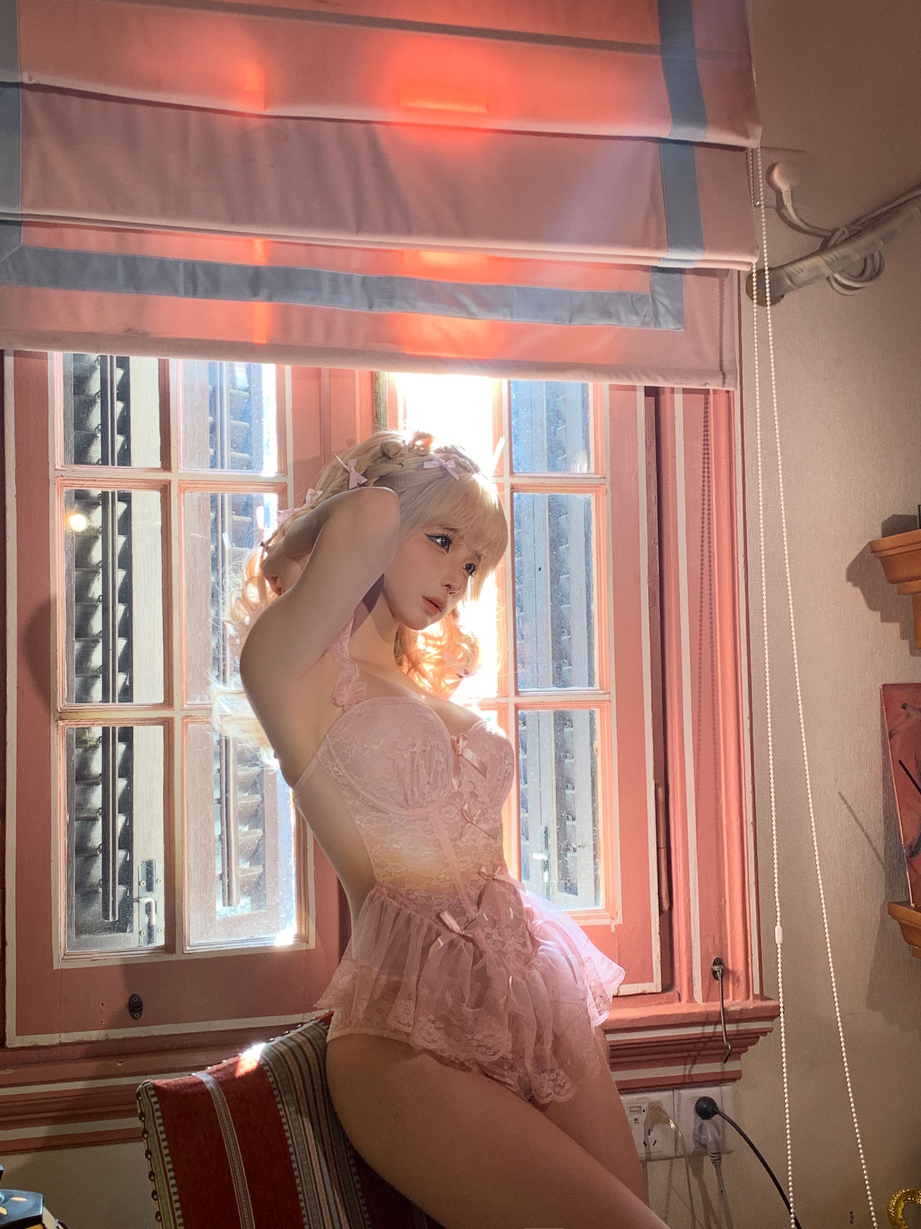 动漫博主蠢沫沫 - 金发蝴蝶结/(94P)