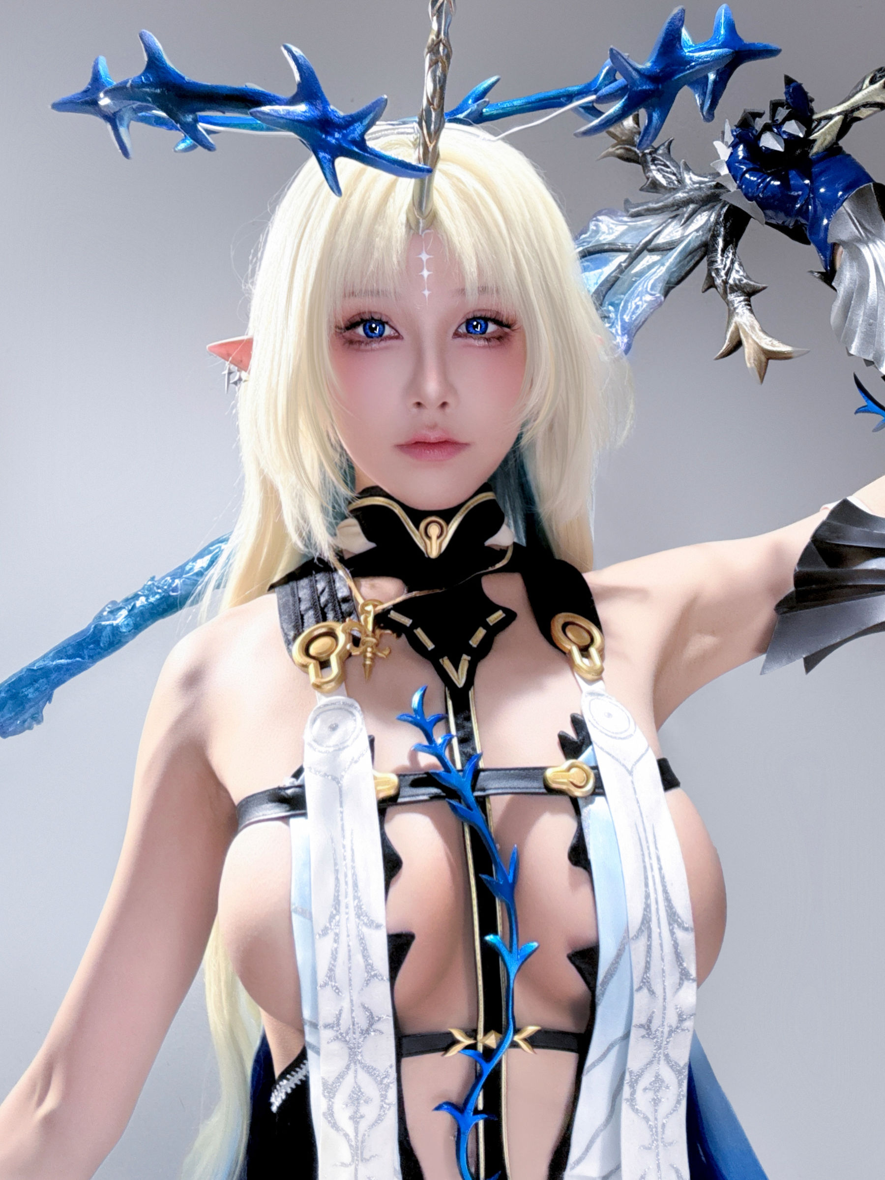 动漫博主水淼aqua - 芙露德莉斯 Fleurdelys 自拍/(24P)