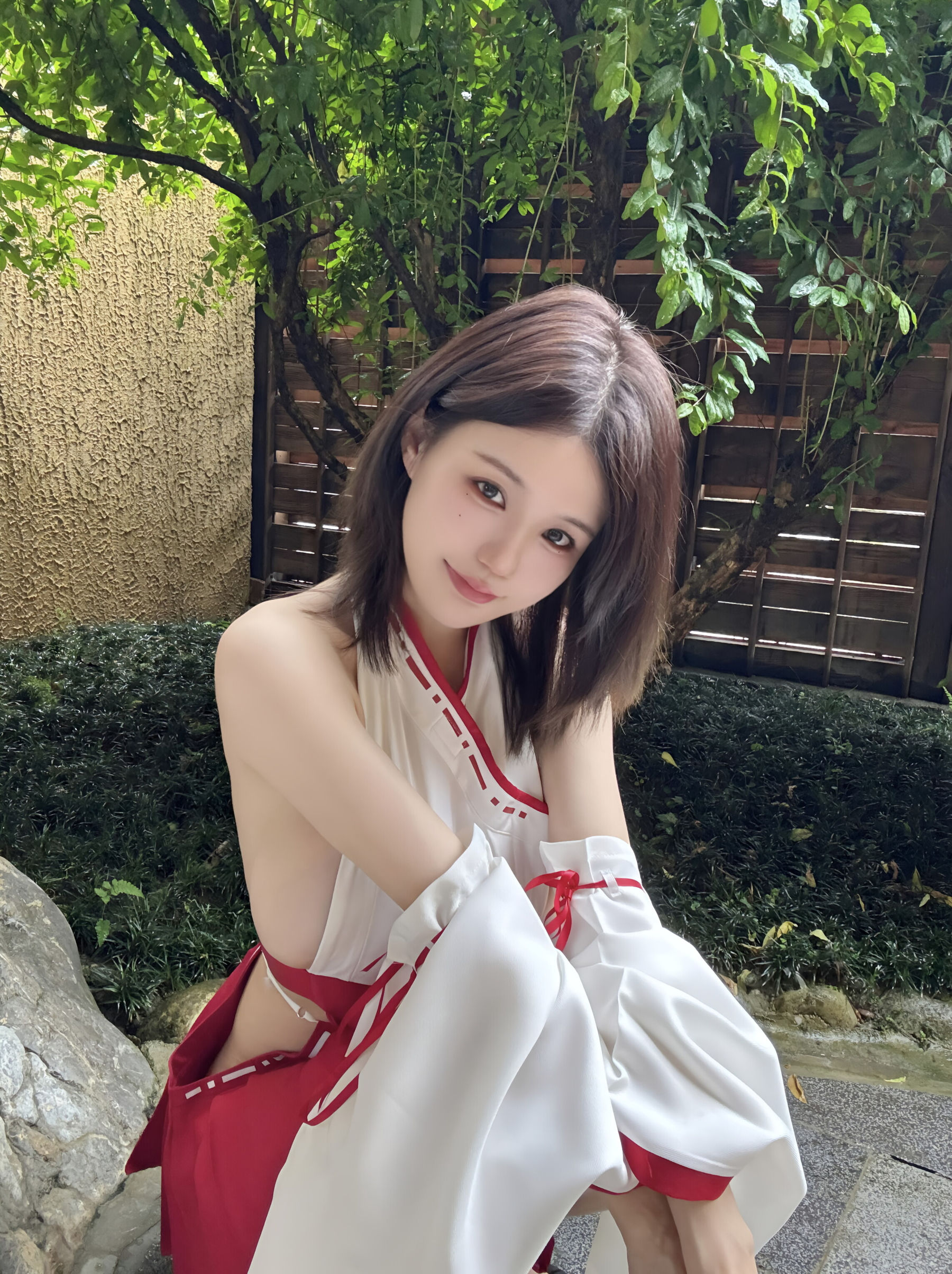 动漫博主小仓千代w - 2025年06月fantia写真/(121P)