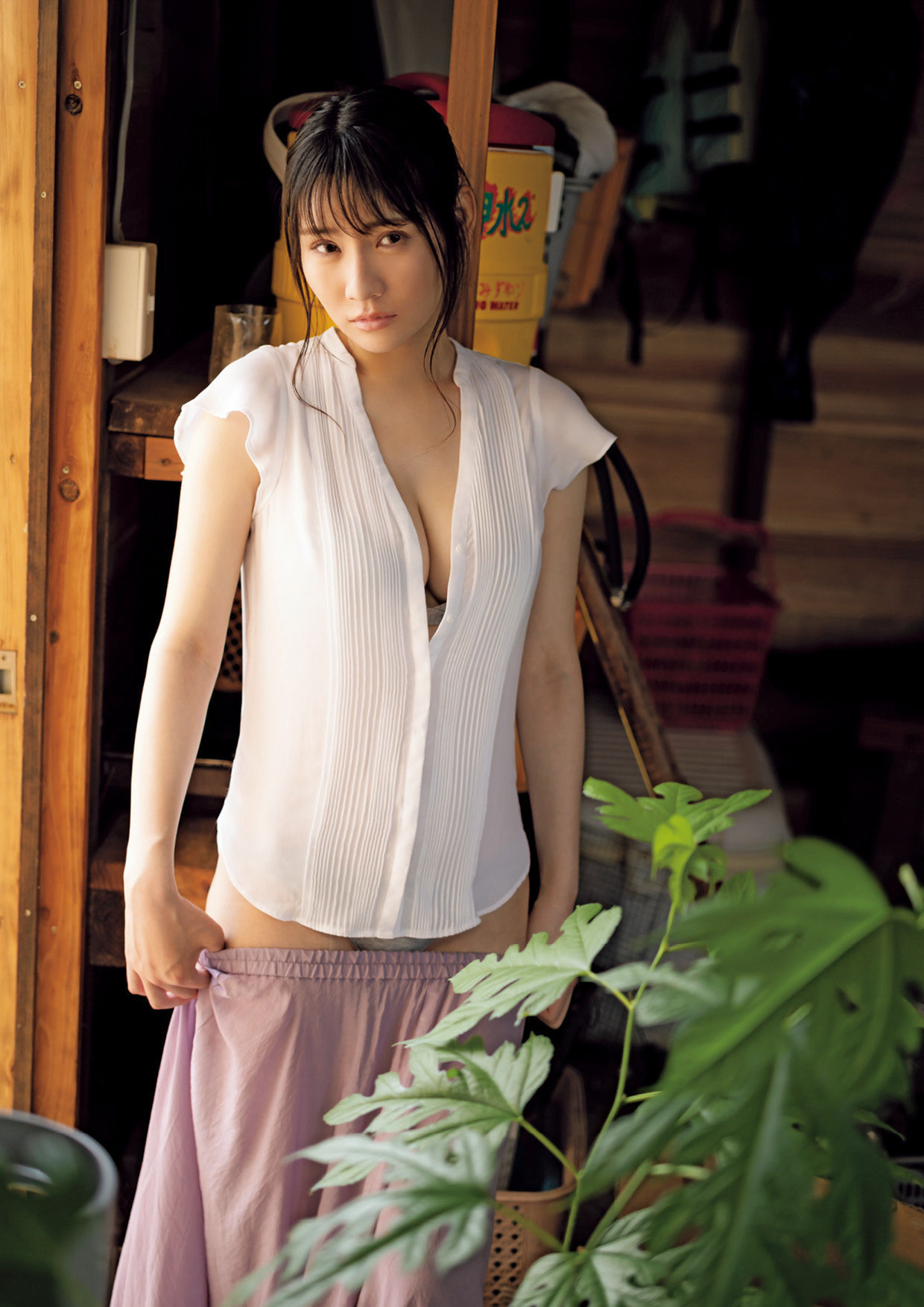 山手梨愛 - material/(34P)