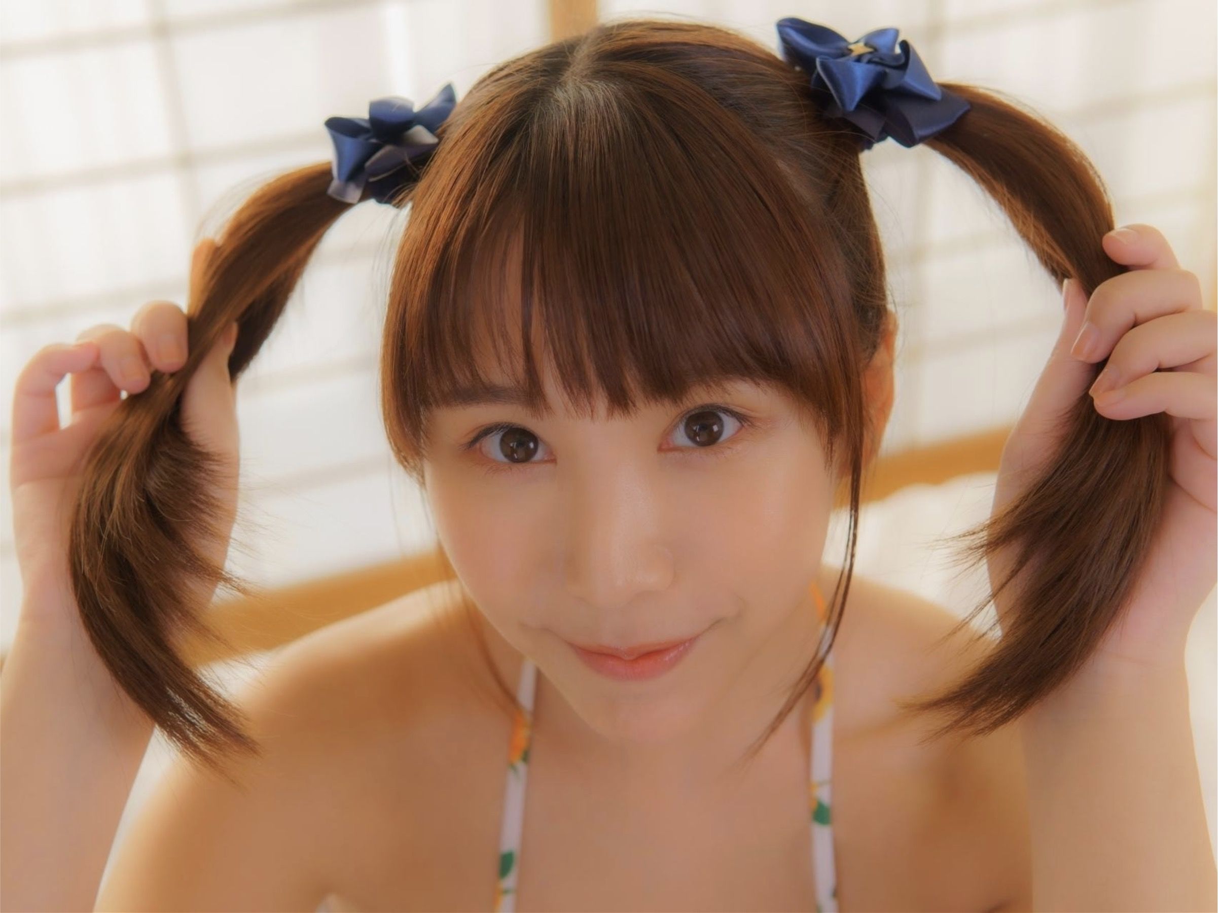 日向葵衣 - パイスラ女神/(127P)