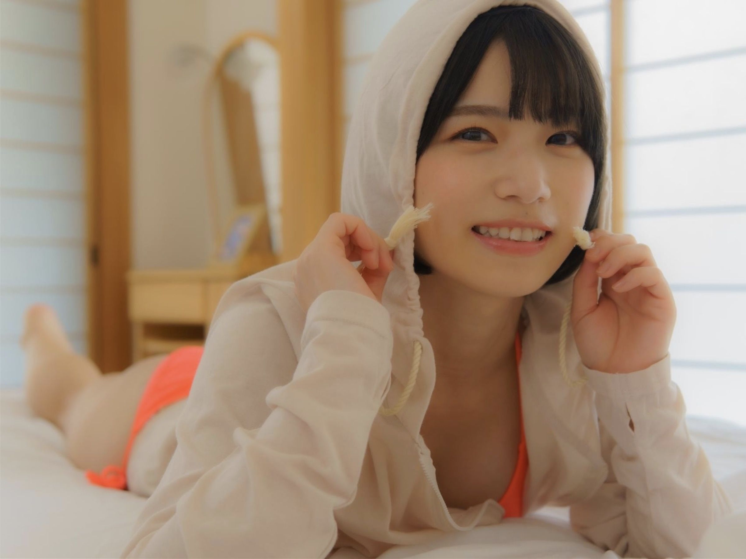 村上りいな - ニーハイソックスになりたくて/(140P)