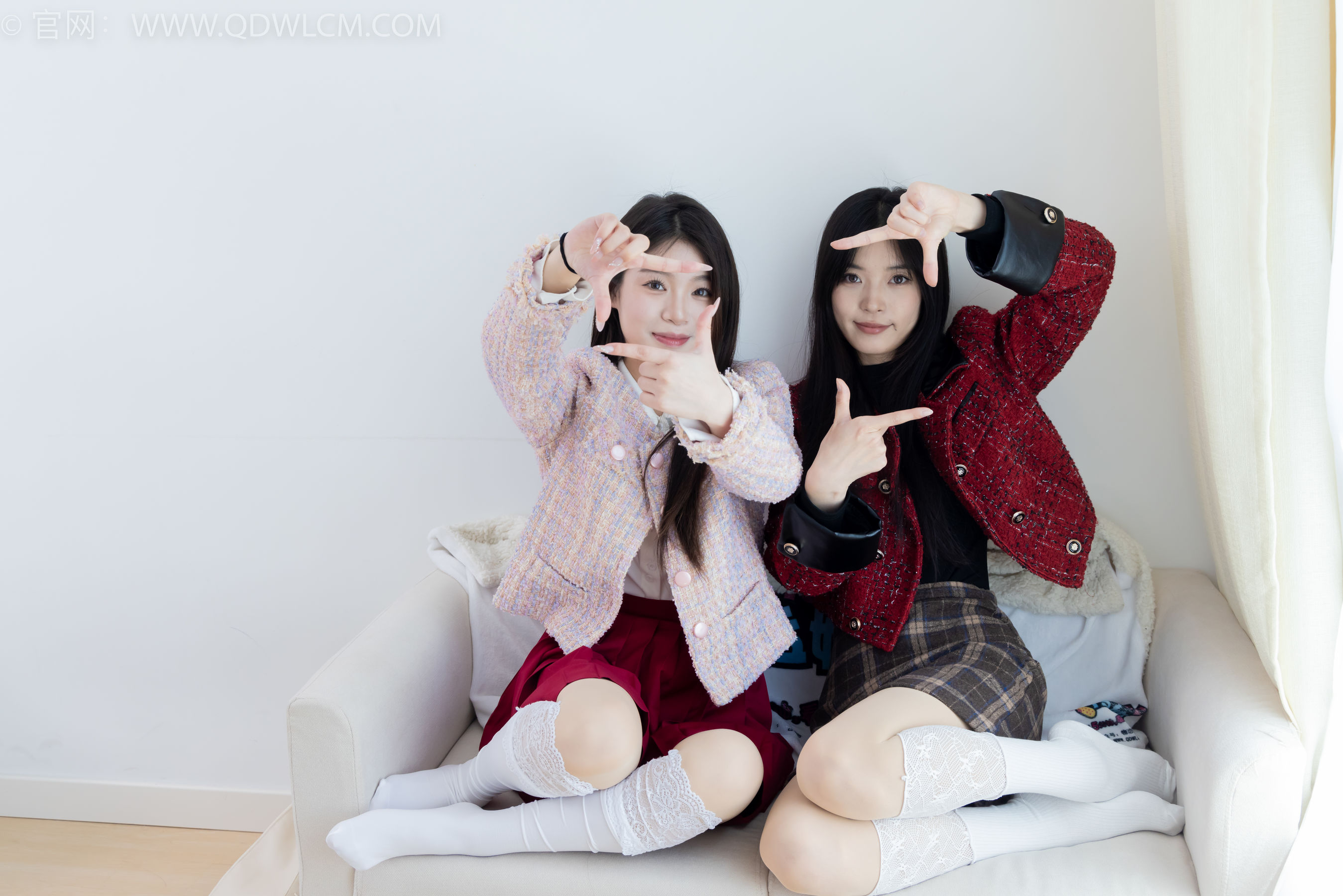 物恋传媒 No.2375 茯苓&闪闪 - 长靴、白棉袜、厚肉丝/(170P)