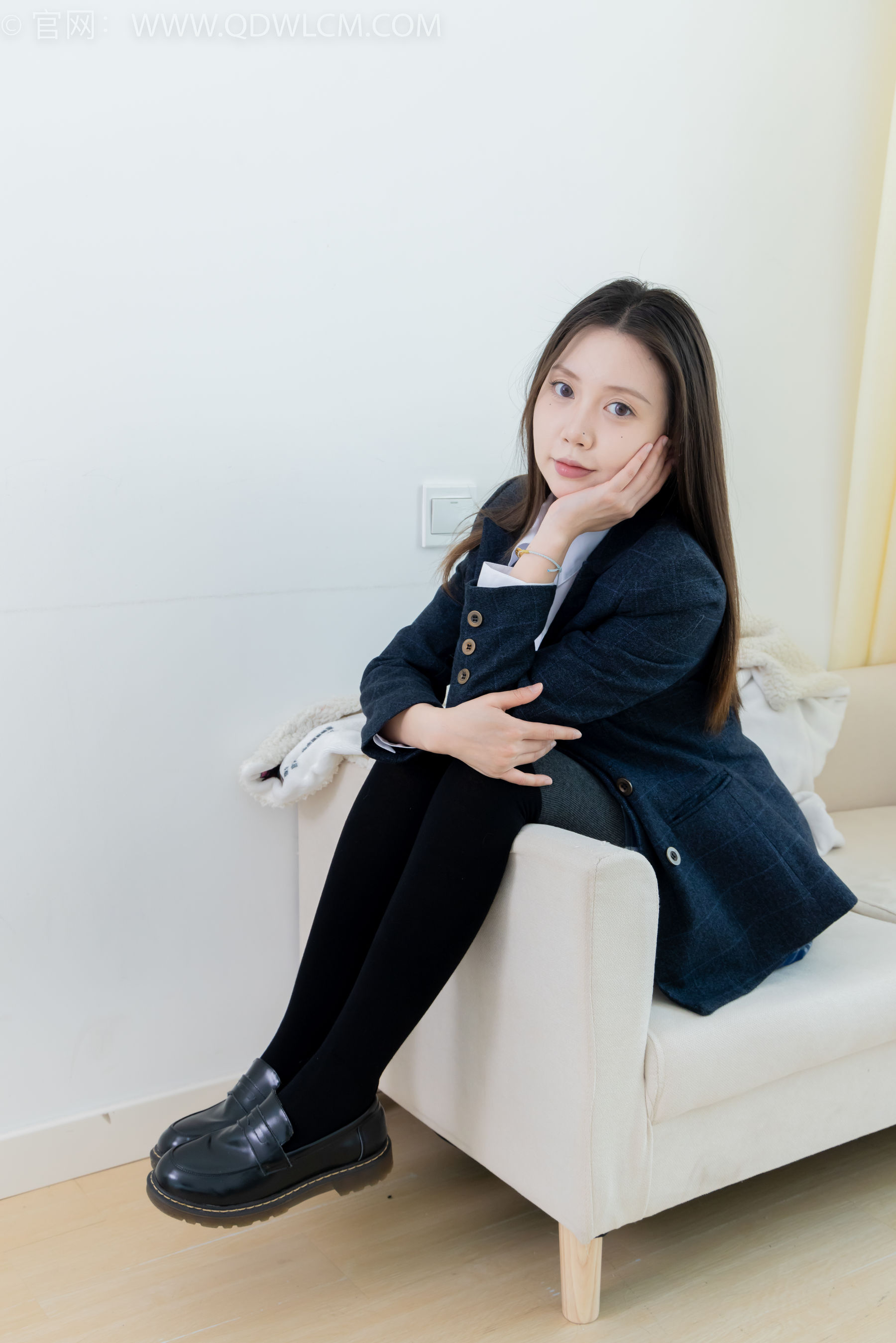 物恋传媒 No.2380 小曦 - jk制服、皮鞋、黑灰拼接过膝袜、厚肉丝/(155P)