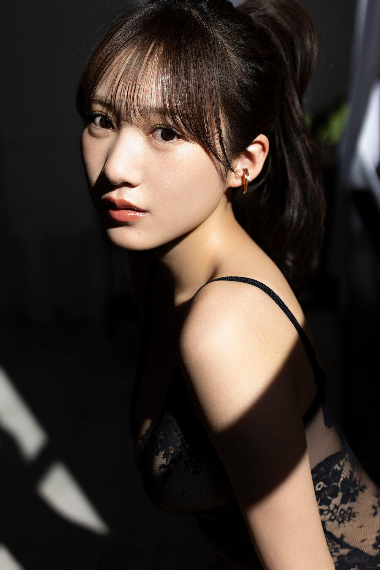 横野すみれ - どこ見てるの/(66P)