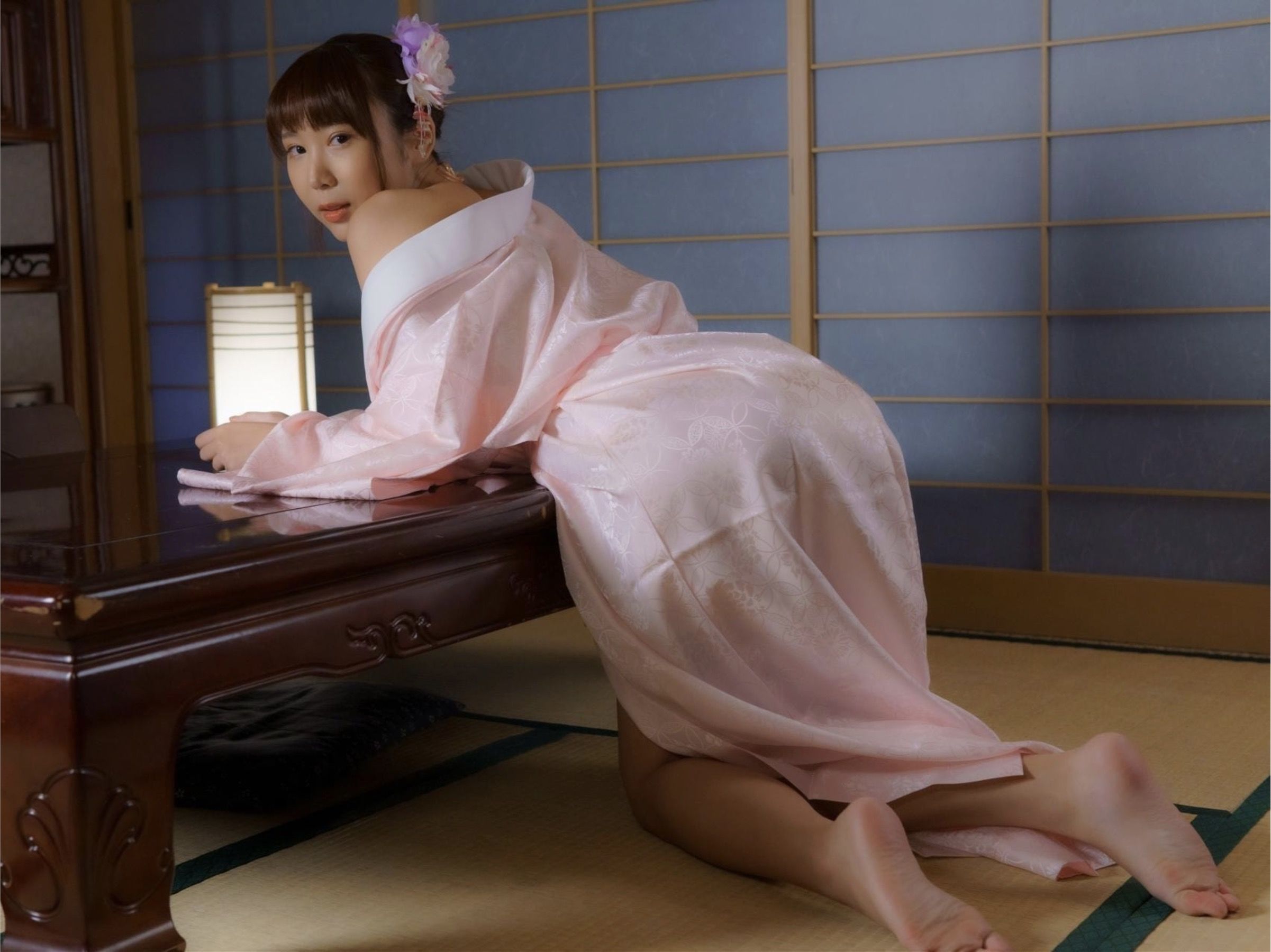 日向葵衣 - パイスラ女神/(127P)