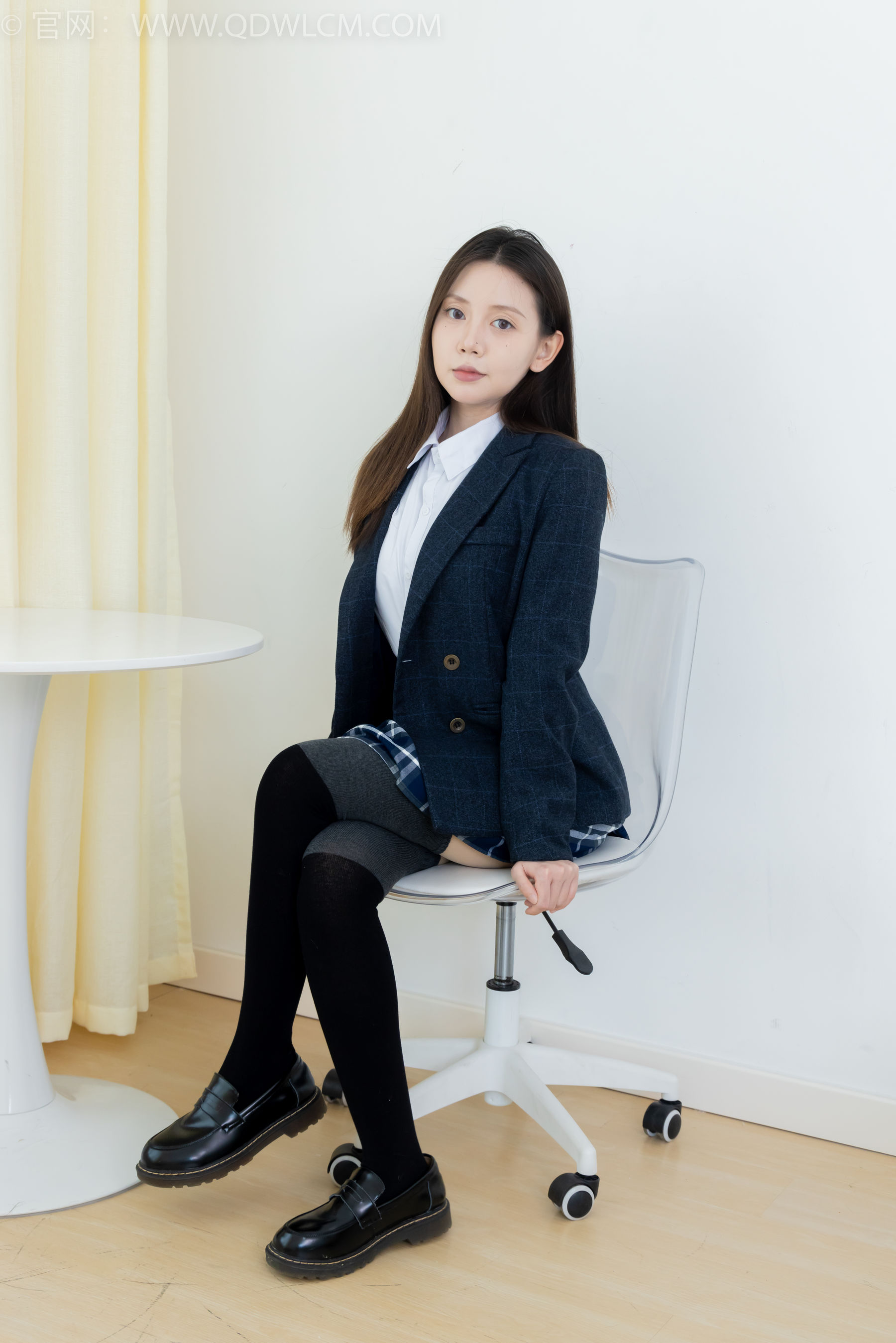 物恋传媒 No.2380 小曦 - jk制服、皮鞋、黑灰拼接过膝袜、厚肉丝/(155P)