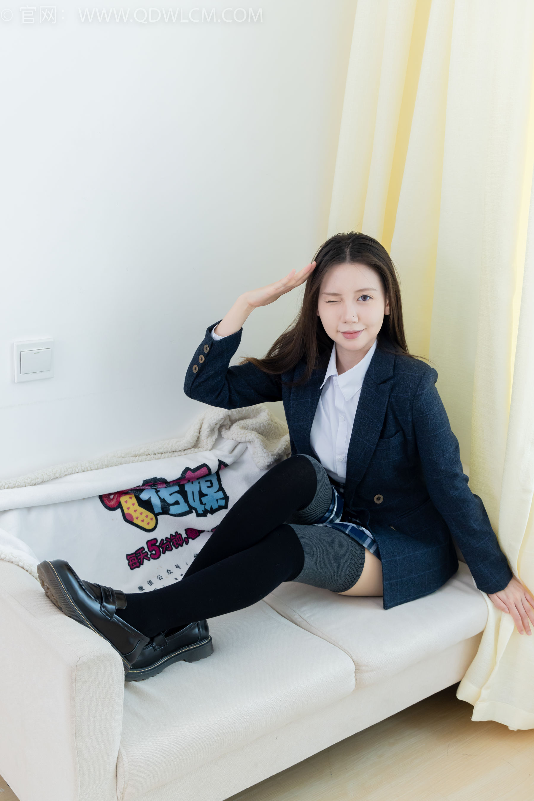 物恋传媒 No.2380 小曦 - jk制服、皮鞋、黑灰拼接过膝袜、厚肉丝/(155P)