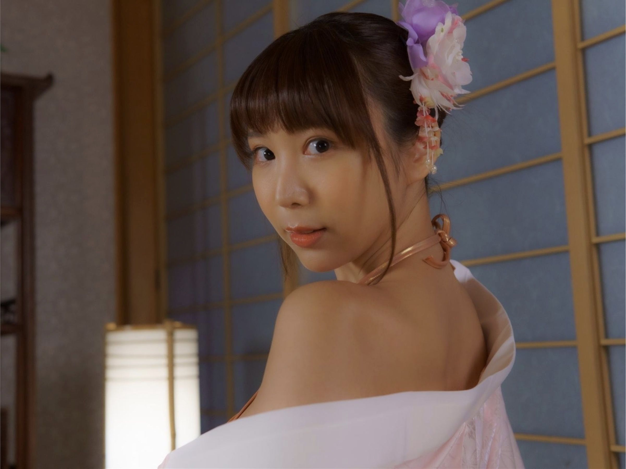 日向葵衣 - パイスラ女神/(127P)