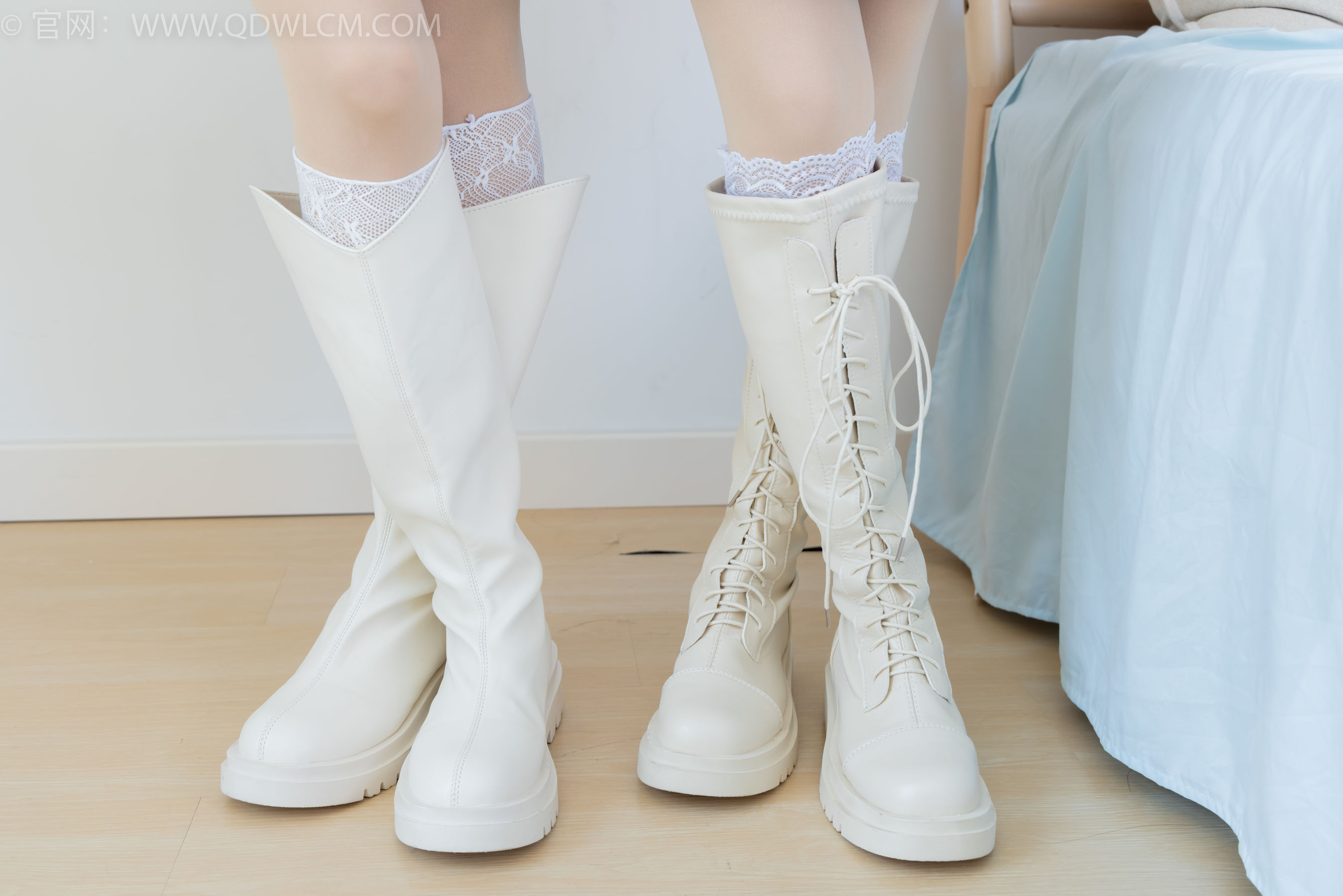 物恋传媒 No.2375 茯苓&闪闪 - 长靴、白棉袜、厚肉丝/(170P)