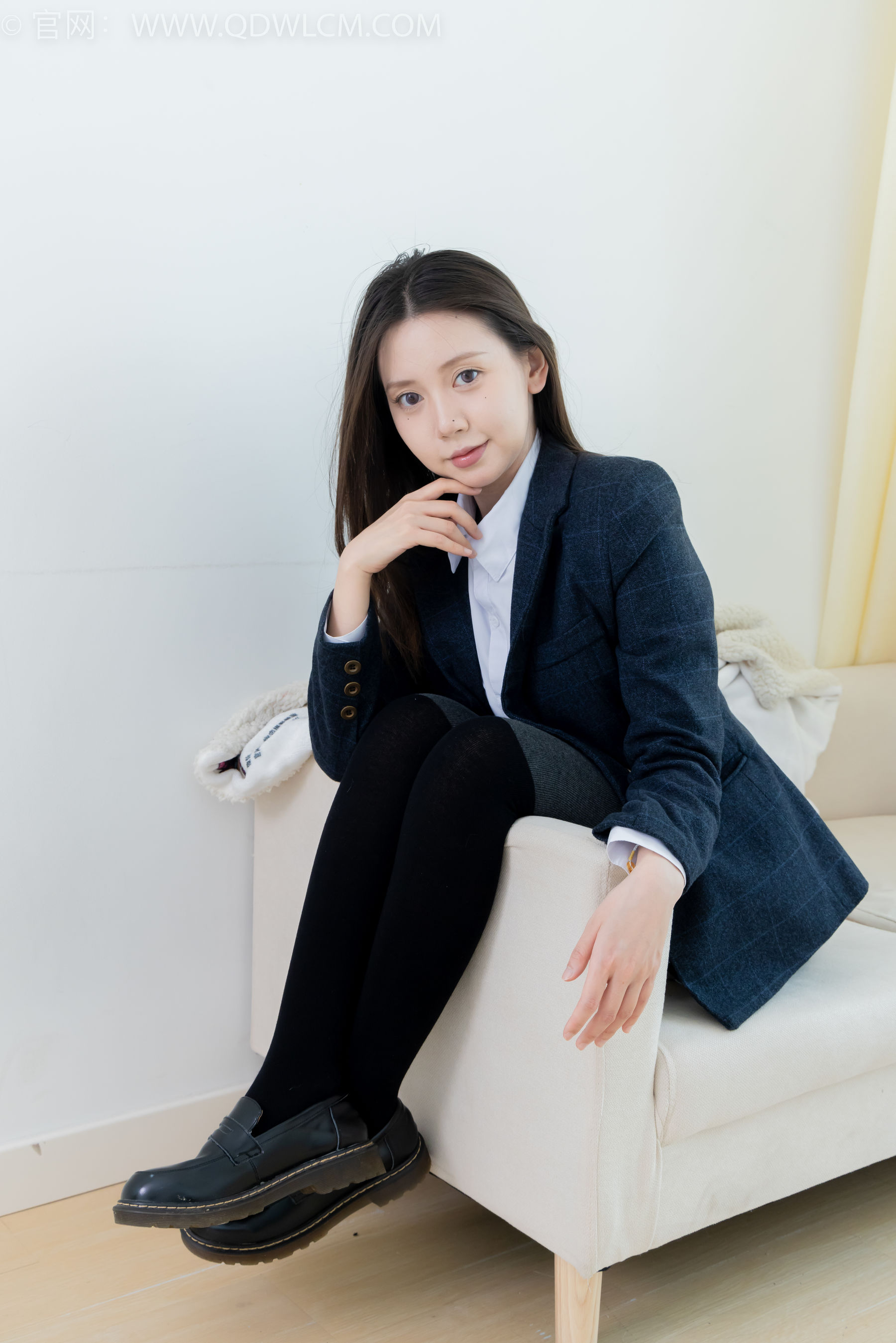 物恋传媒 No.2380 小曦 - jk制服、皮鞋、黑灰拼接过膝袜、厚肉丝/(155P)