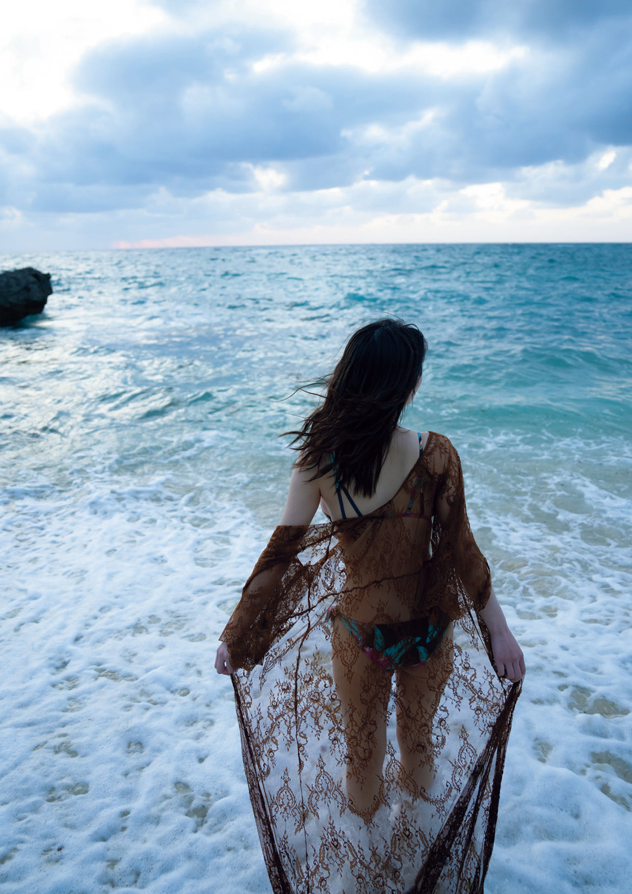 山手梨愛 - material/(34P)