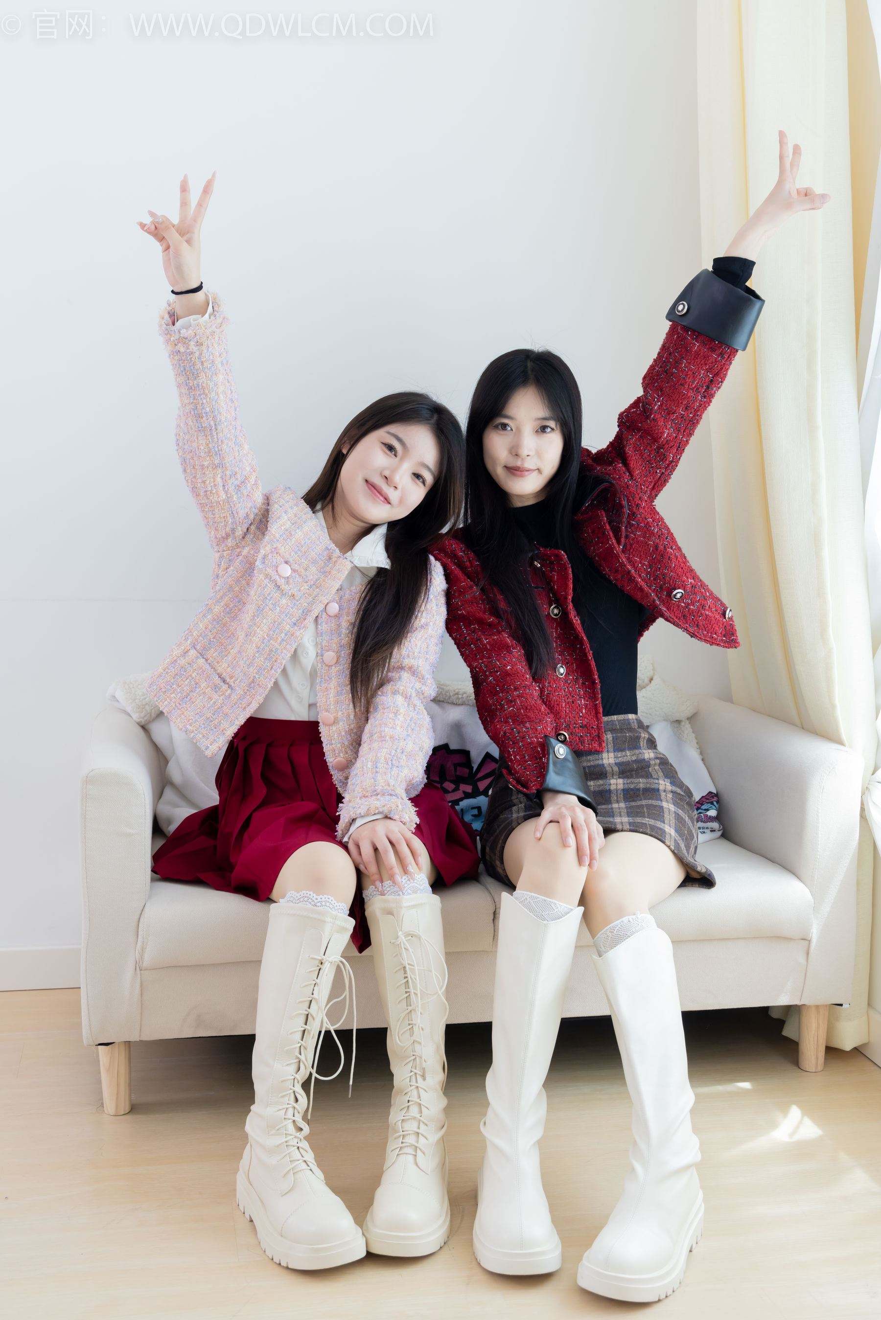 物恋传媒 No.2375 茯苓&闪闪 - 长靴、白棉袜、厚肉丝/(170P)