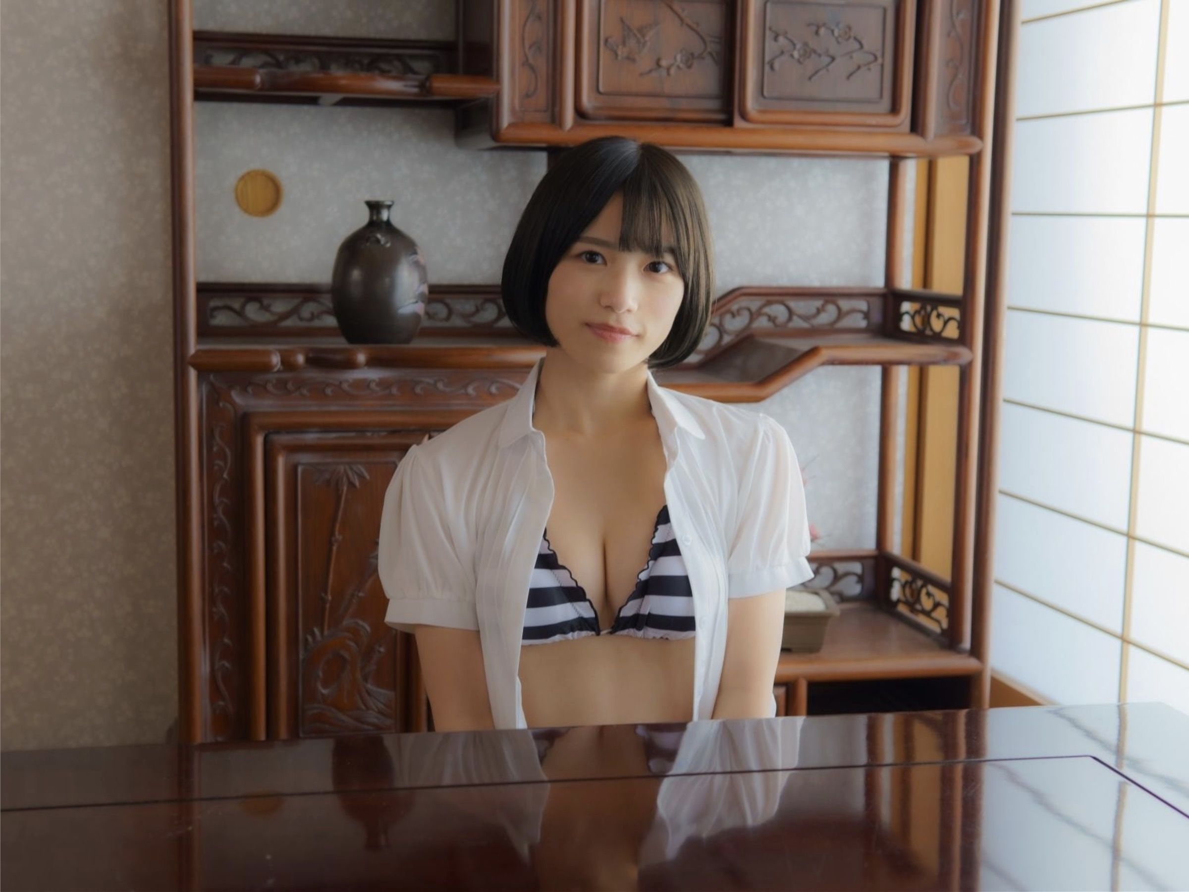 村上りいな - ニーハイソックスになりたくて/(140P)