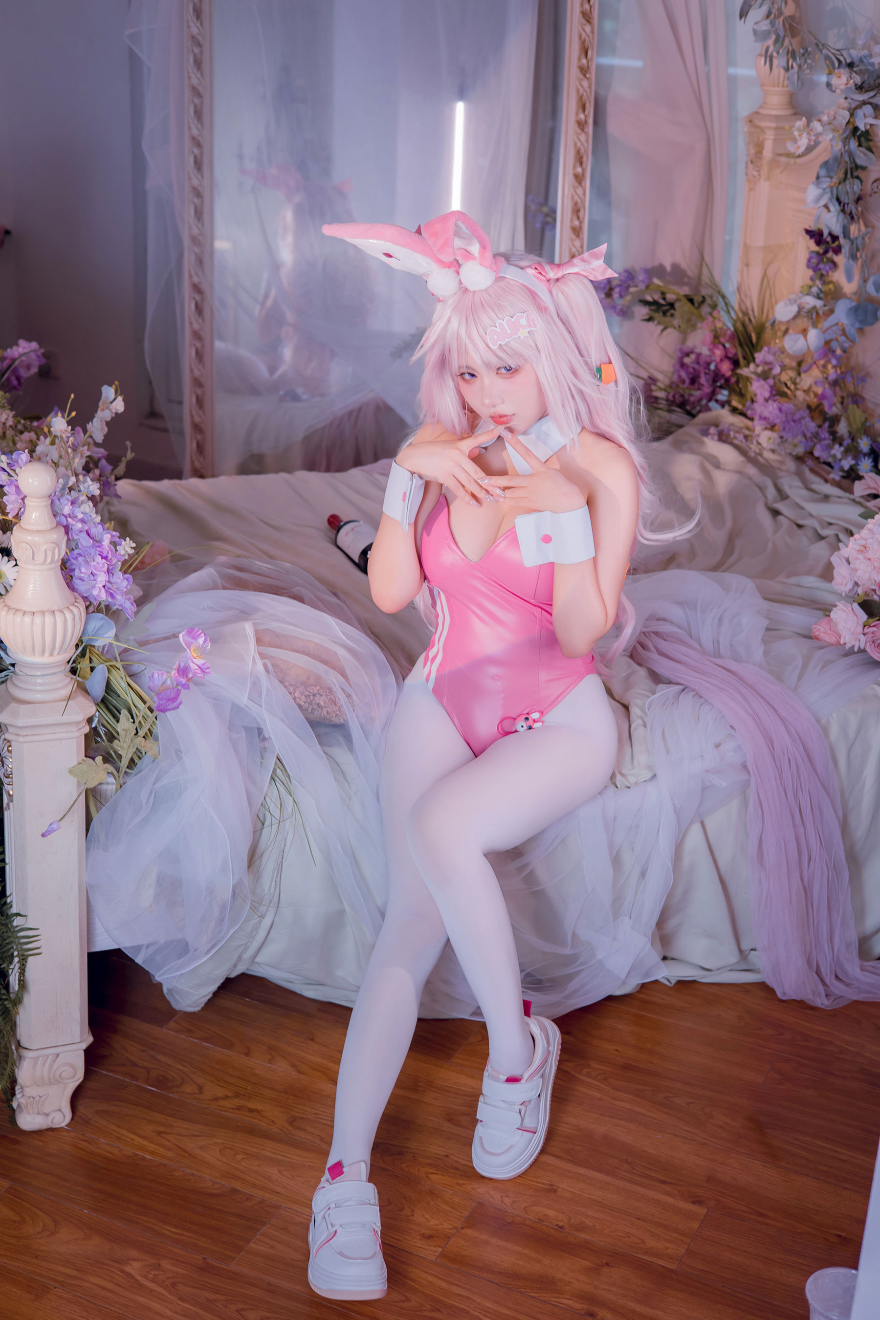 是一只熊仔吗 - Nikke爱丽丝兔女郎/(50P)