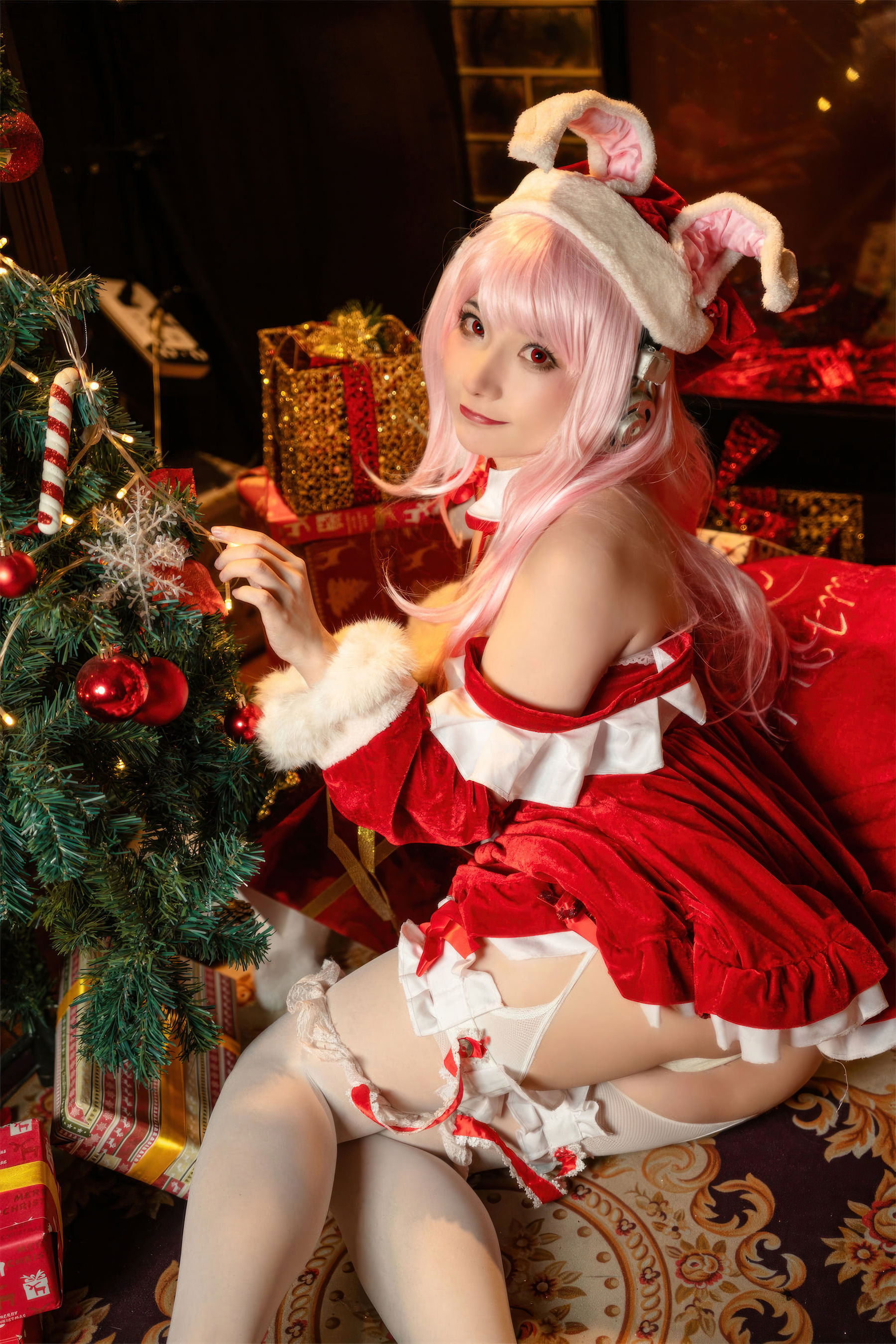 是三不是世w - 索尼子 圣诞/(44P)