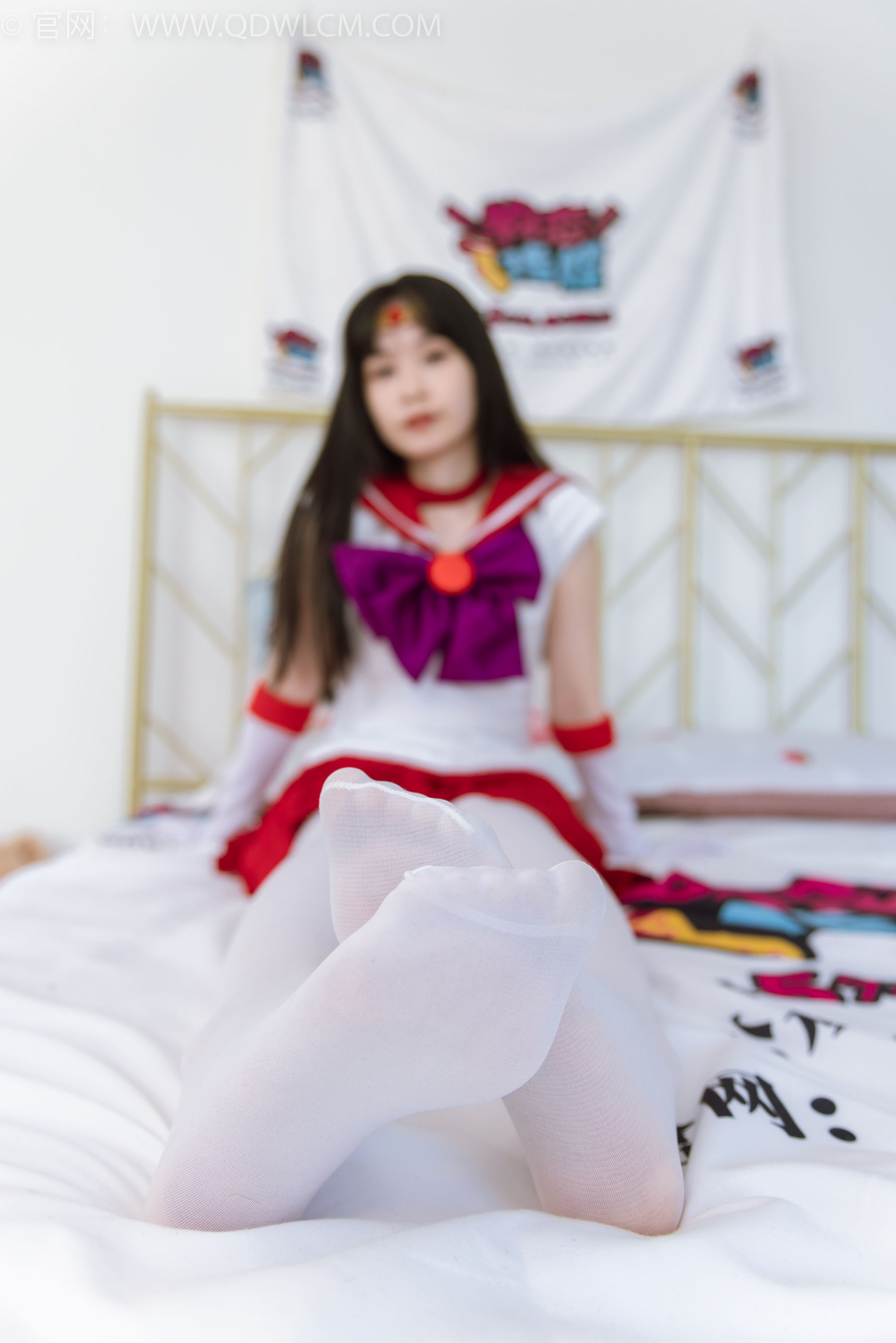 物恋传媒 No.2373 兮兮 - cos制服、高跟鞋、厚白丝/(150P)