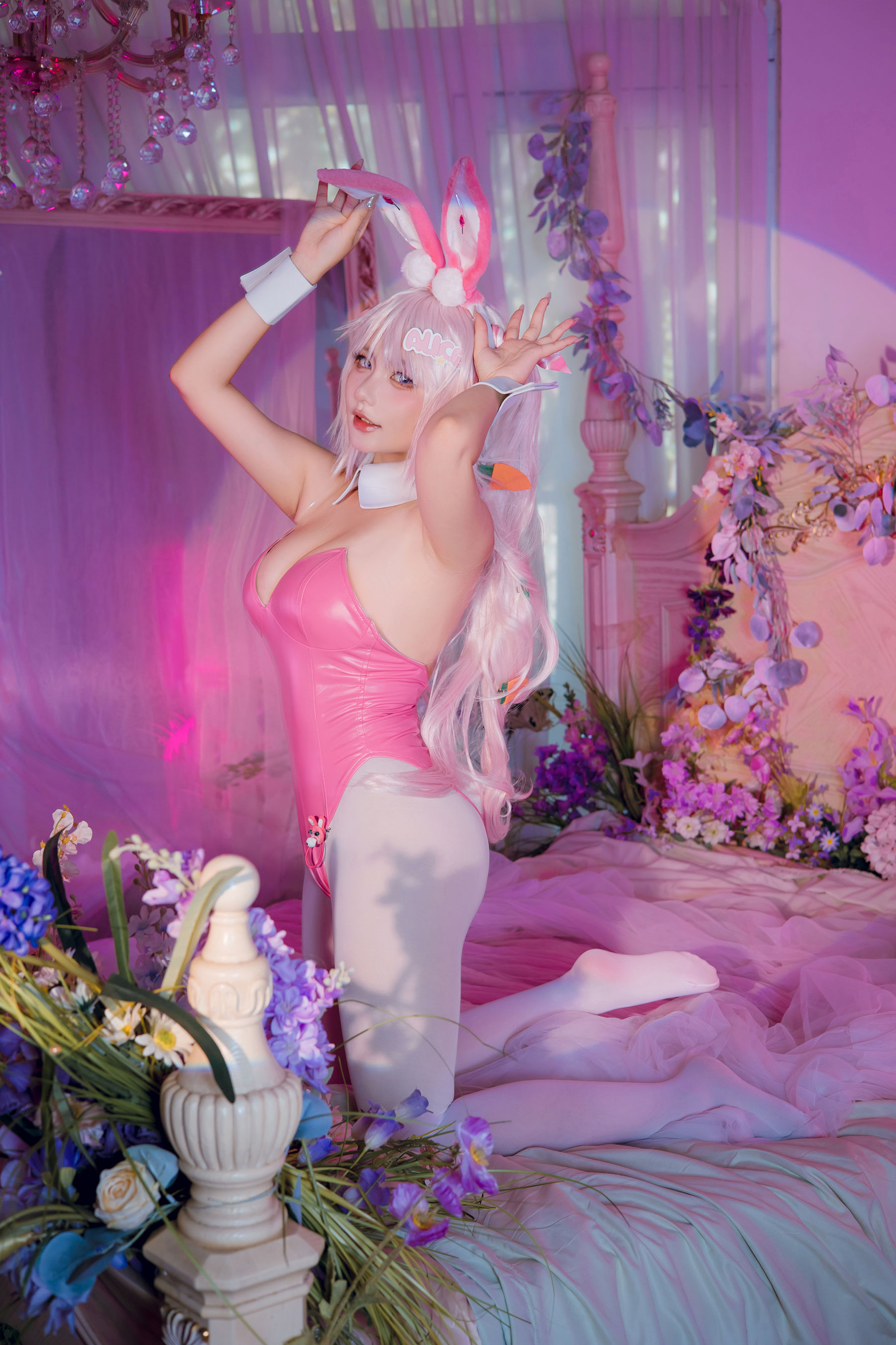 是一只熊仔吗 - Nikke爱丽丝兔女郎/(50P)