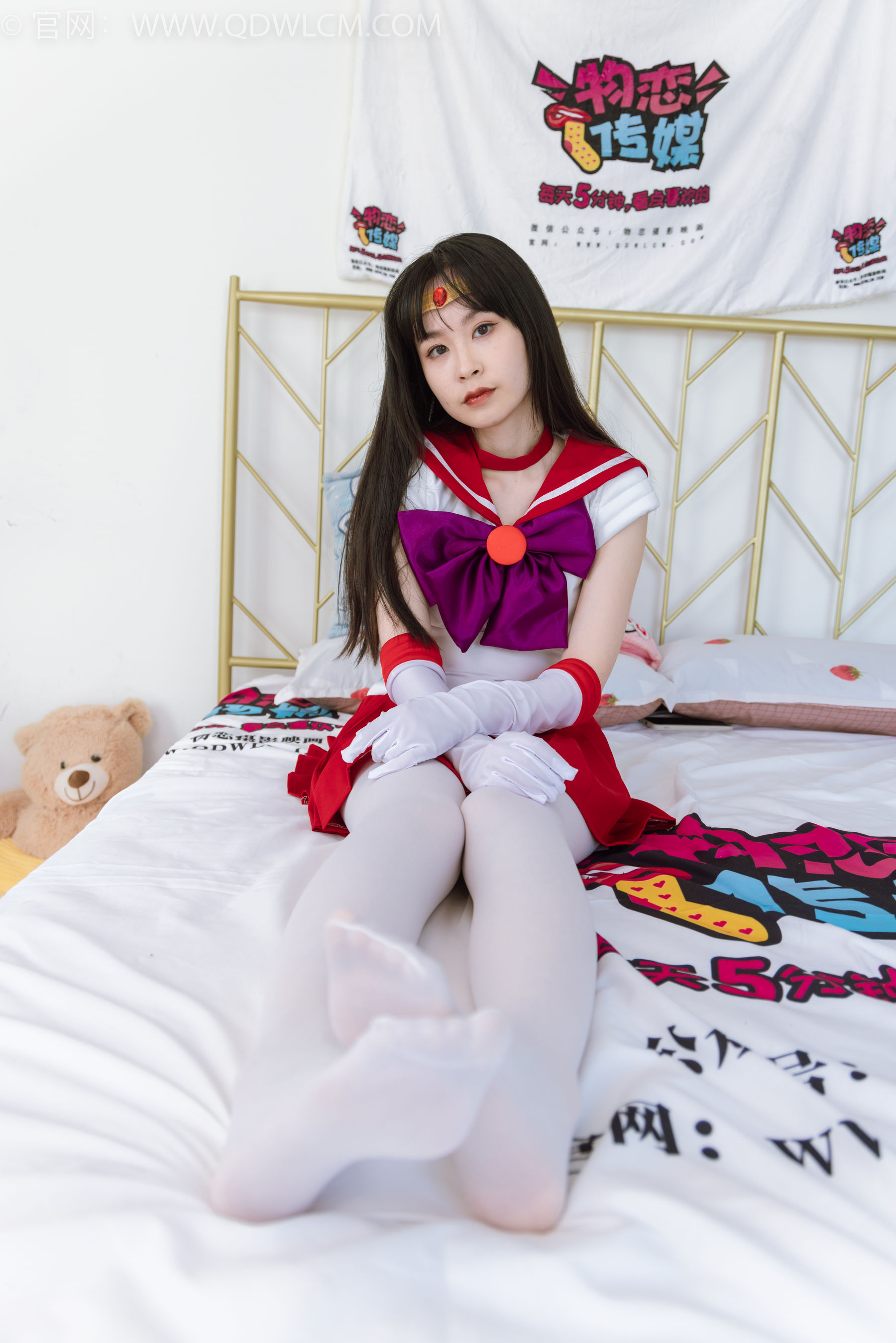 物恋传媒 No.2373 兮兮 - cos制服、高跟鞋、厚白丝/(150P)