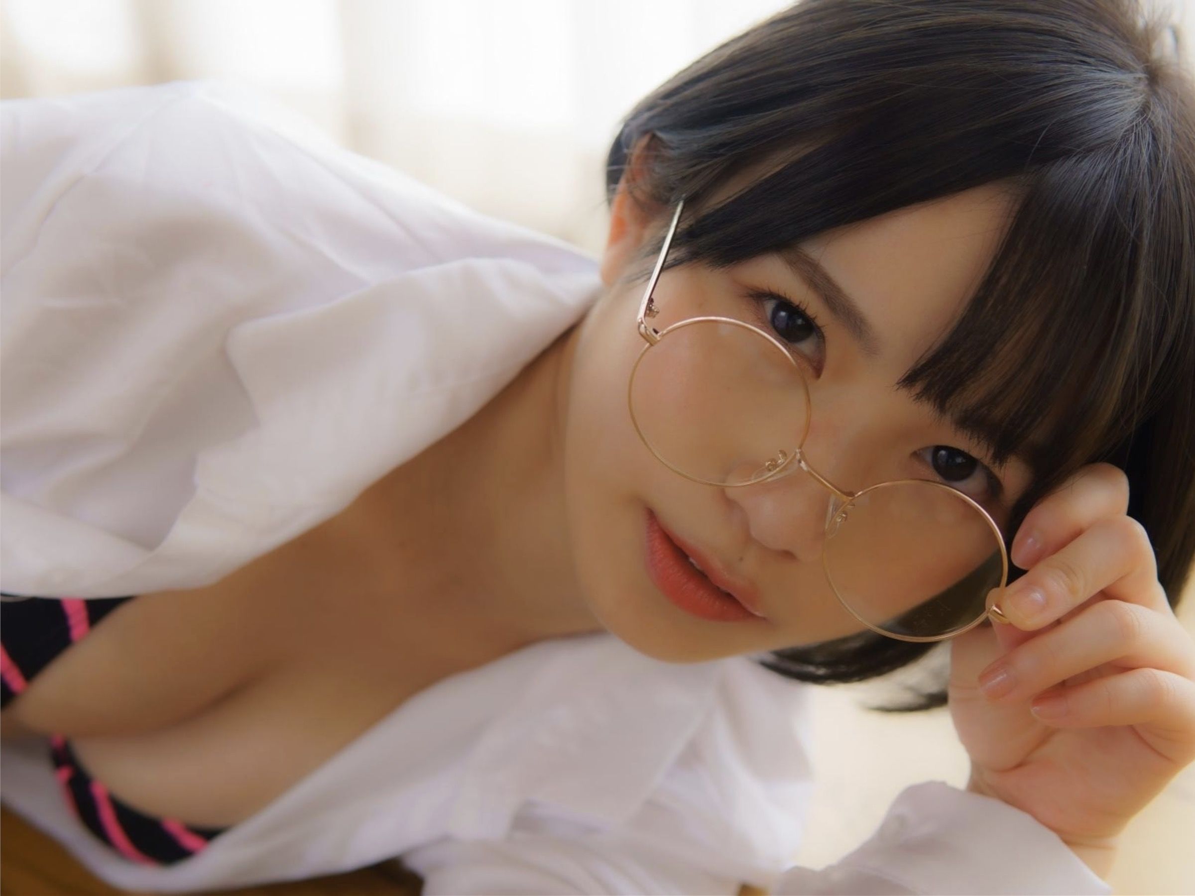 村上りいな - ニーハイソックスになりたくて/(140P)