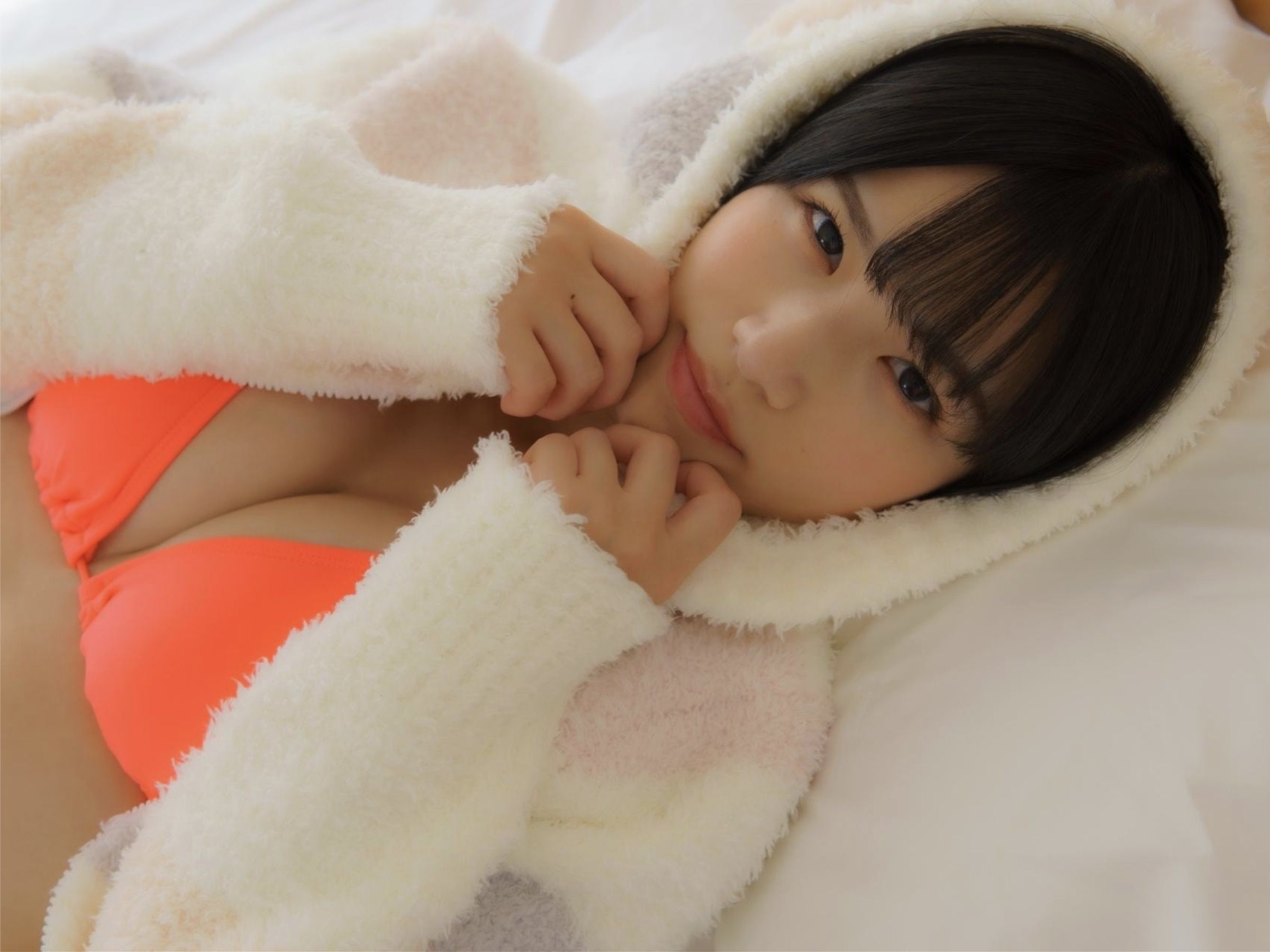 村上りいな - ニーハイソックスになりたくて/(140P)