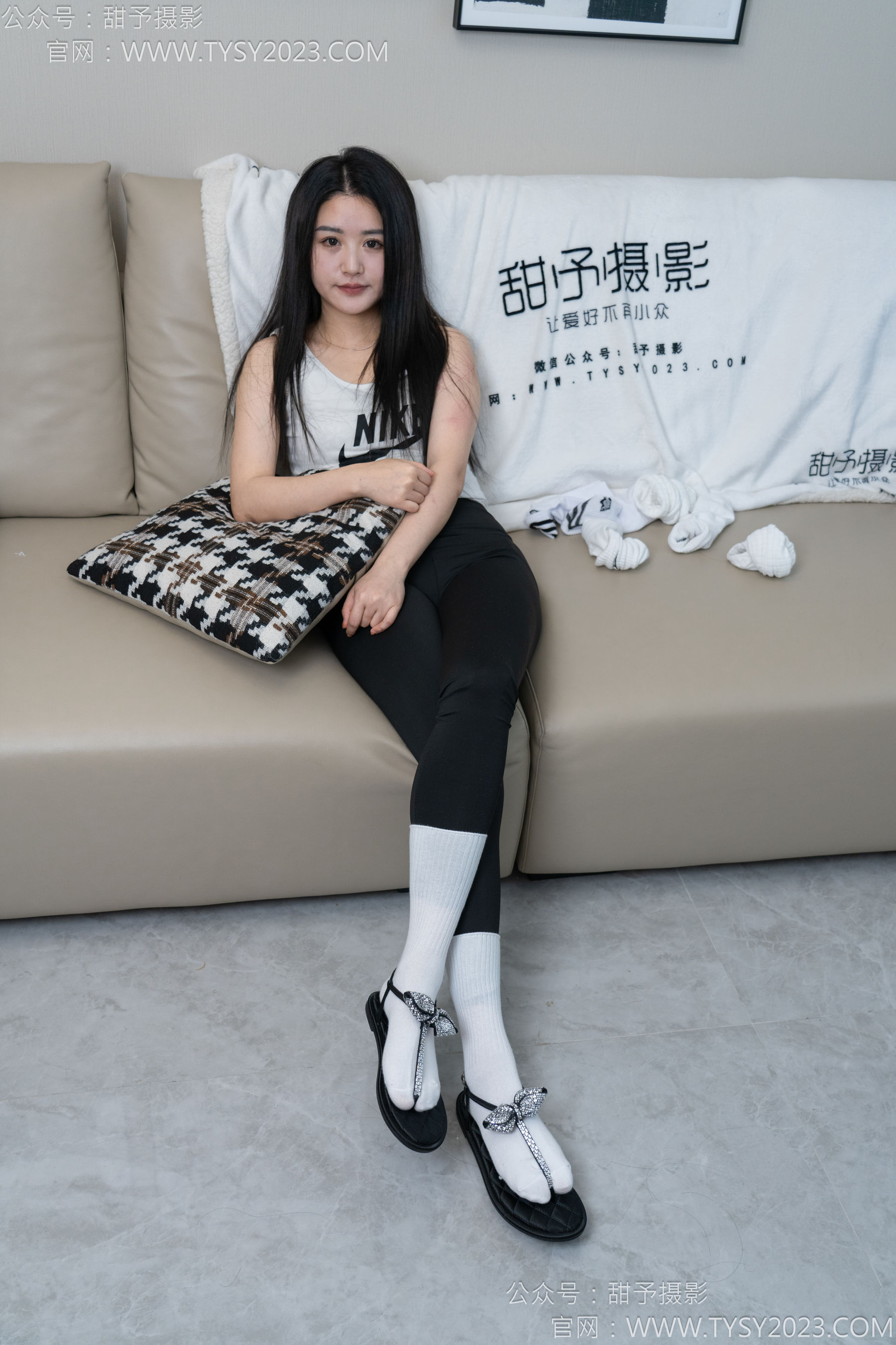 甜予摄影 No.147 澜澜 - 凉鞋、高跟鞋、长腿袜、白棉袜/(172P)