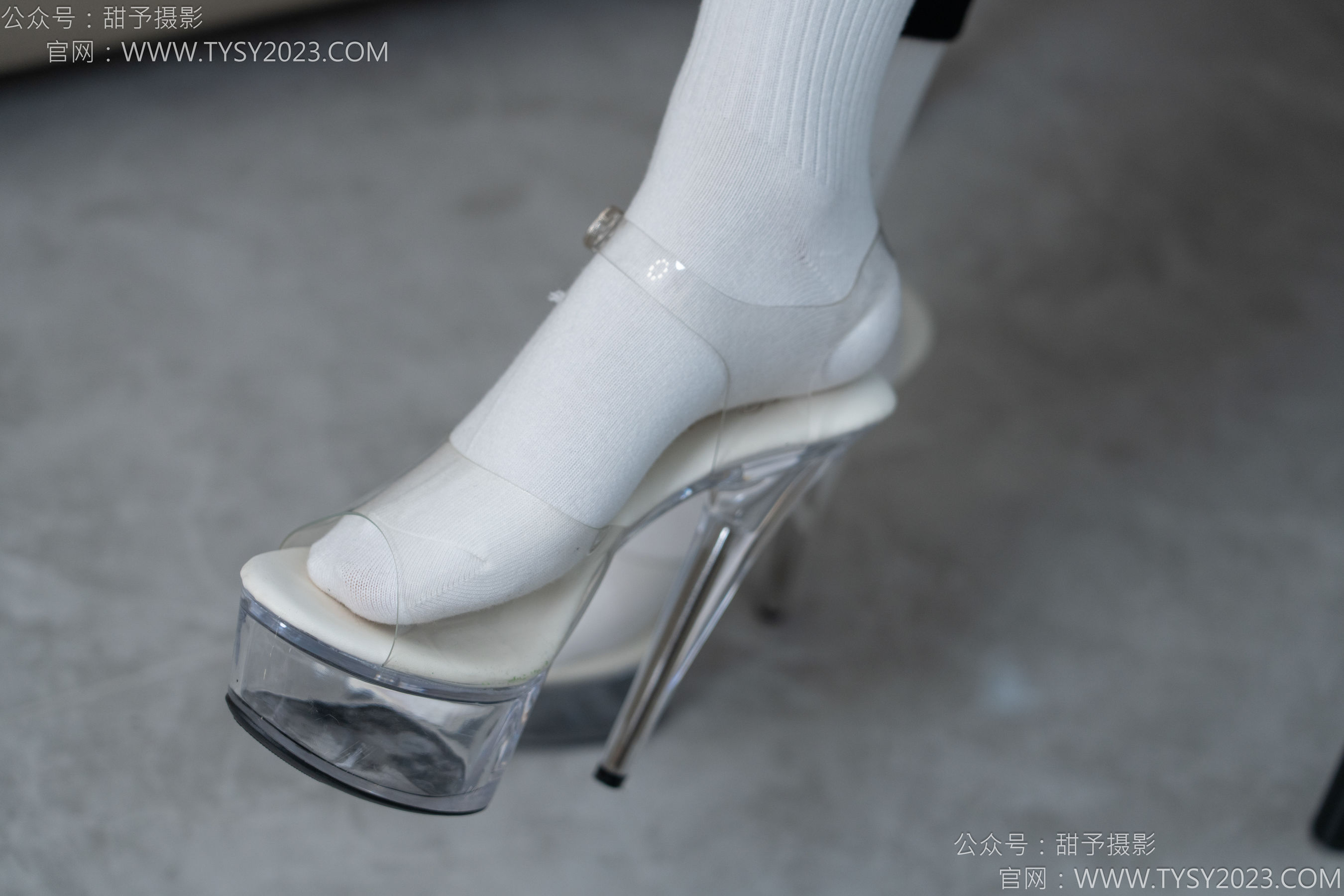 甜予摄影 No.147 澜澜 - 凉鞋、高跟鞋、长腿袜、白棉袜/(172P)