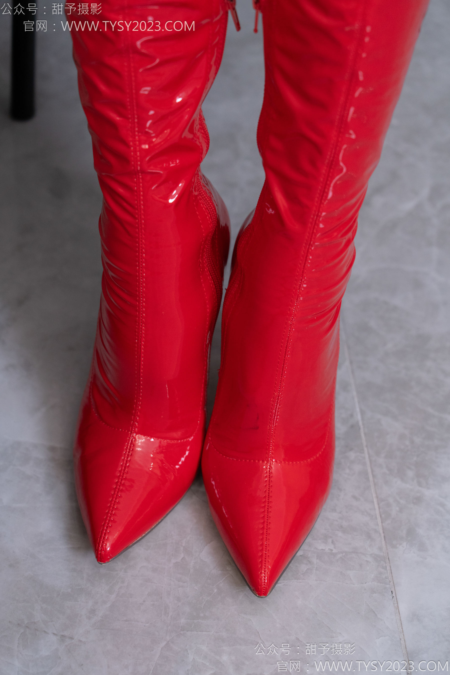 甜予摄影 No.142 咖啡豆 - 两双靴子、黑丝/(134P)