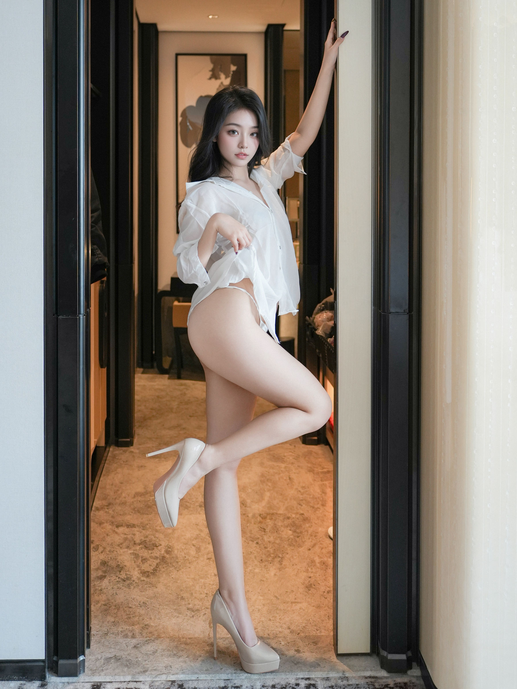 白琮瑗 - 白色衬衫下的秘密/(80P)