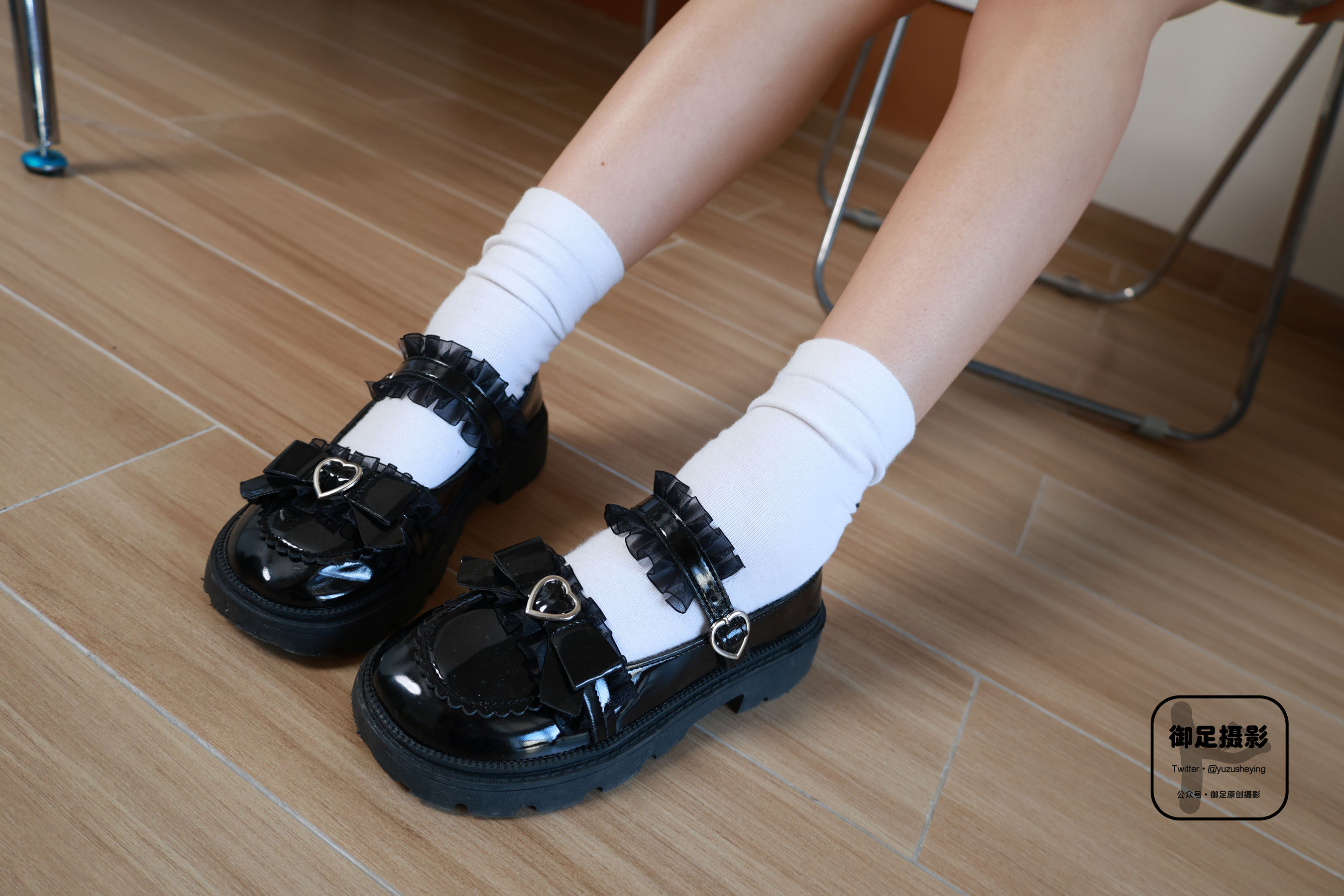 御足摄影 - 随遇而安/(110P)