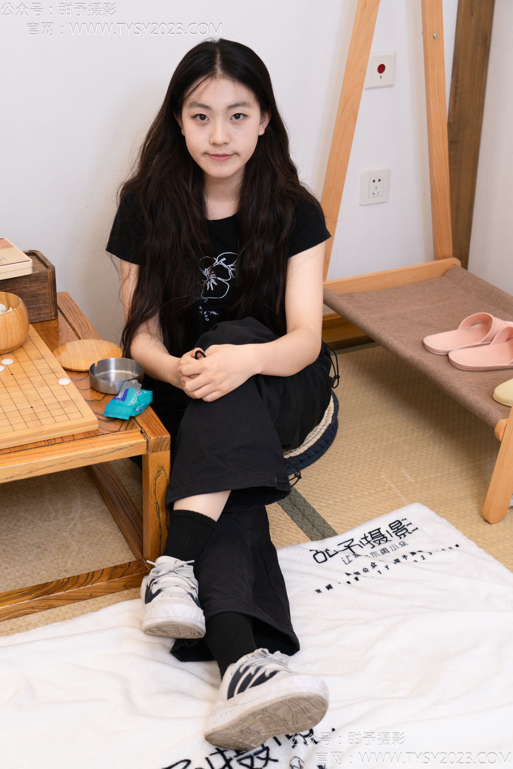 甜予摄影 No.145 思思&小云 - 板鞋、白棉袜、薄肉丝/(145P)