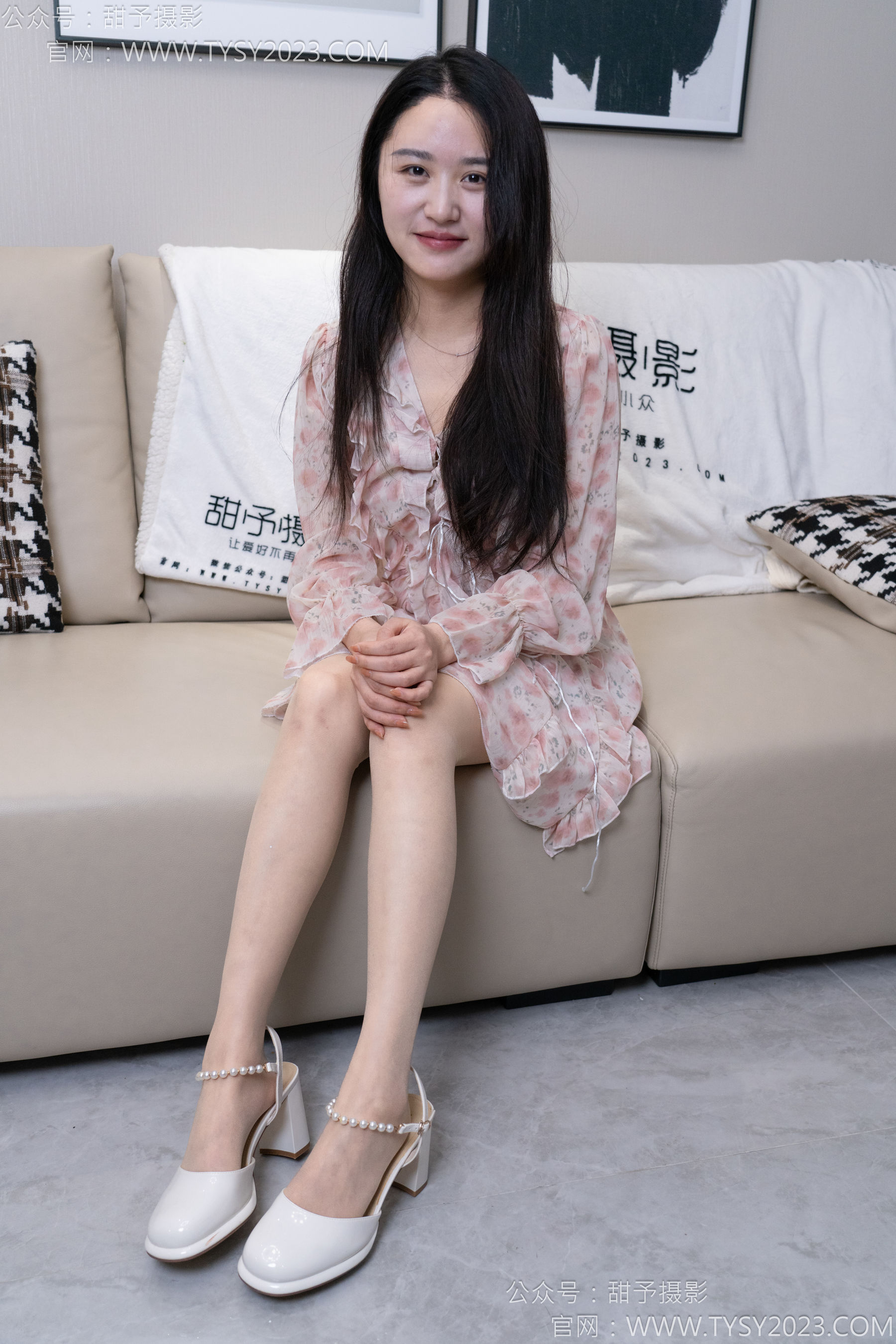 甜予摄影 No.144 澜澜 - 高跟鞋、薄肉丝/(133P)