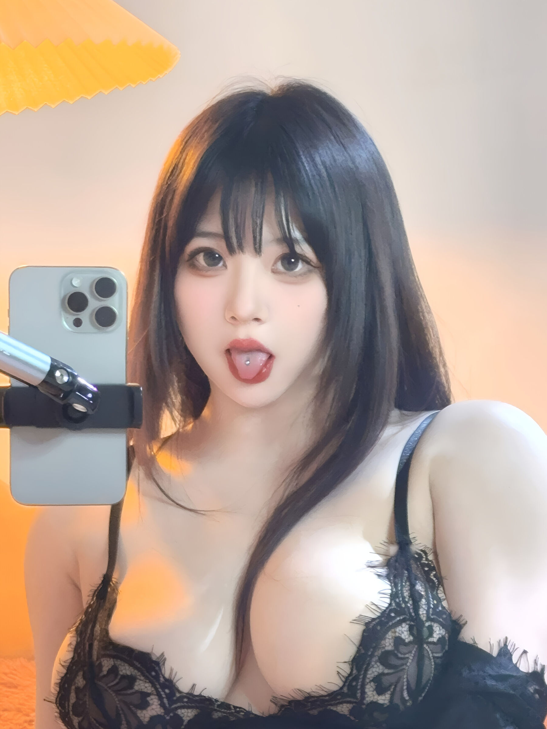 皮皮奶可可爱了啦 - 睫毛自拍/(37P)