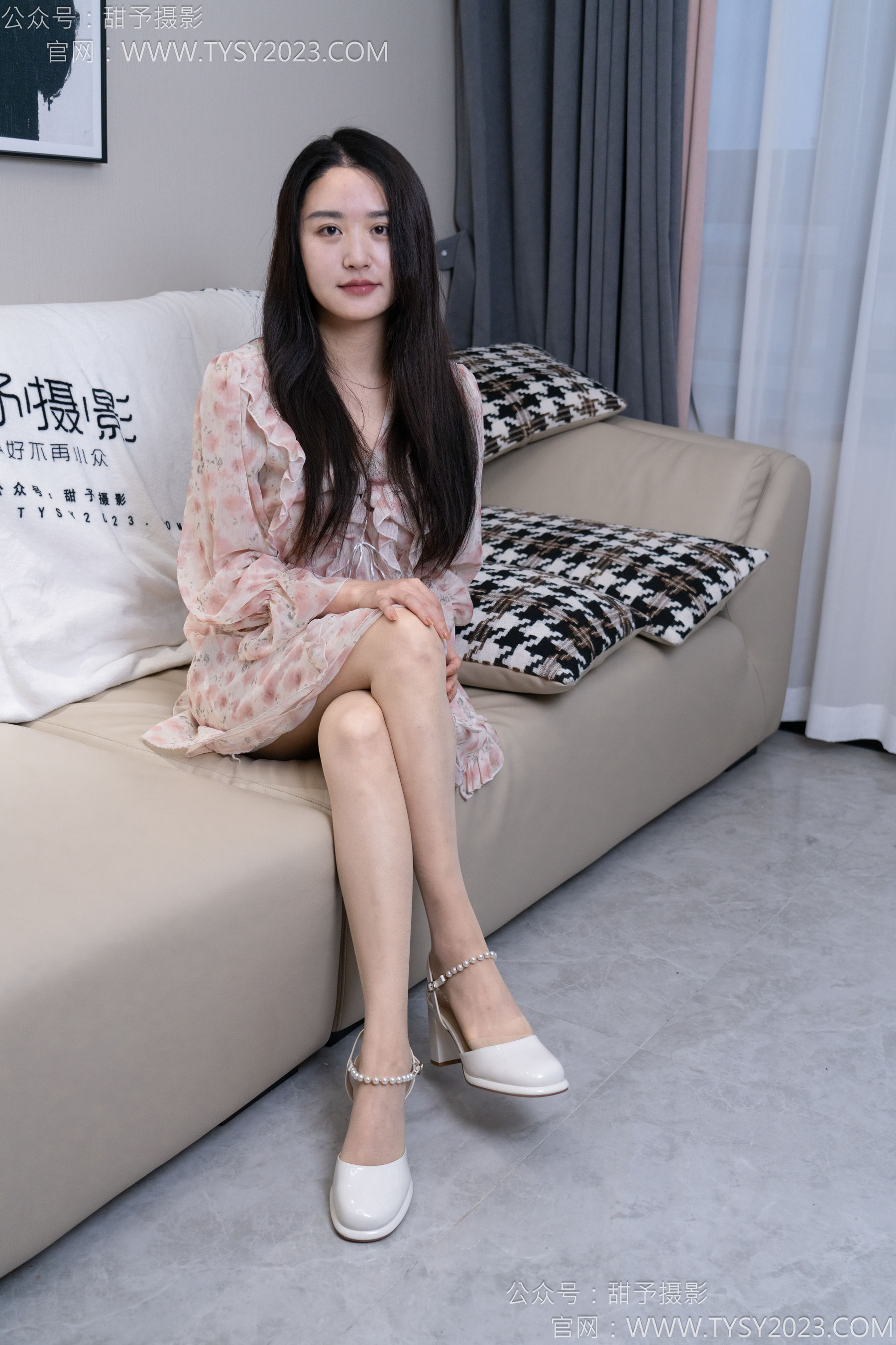 甜予摄影 No.144 澜澜 - 高跟鞋、薄肉丝/(133P)