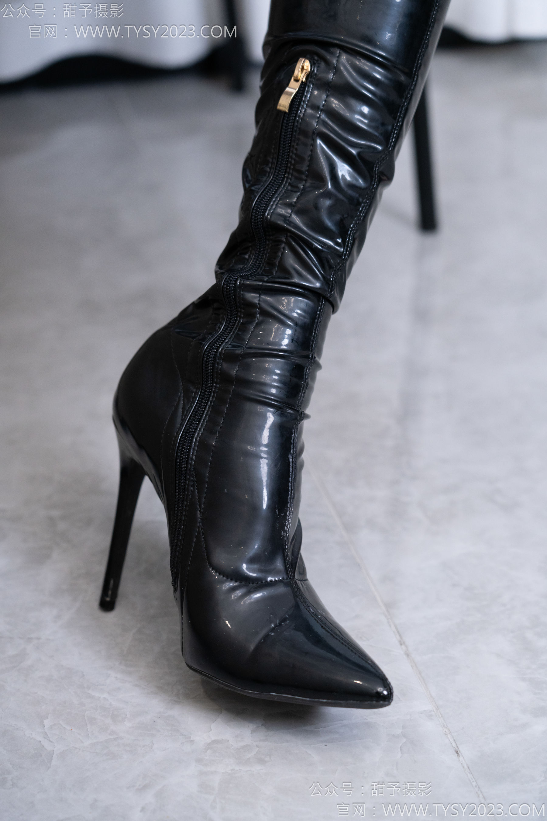 甜予摄影 No.142 咖啡豆 - 两双靴子、黑丝/(134P)