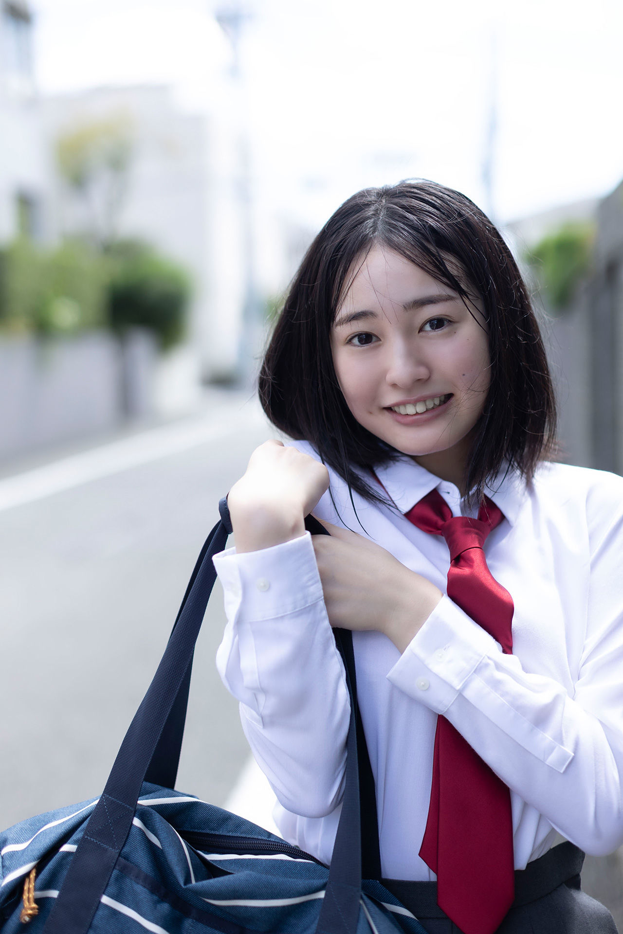 白濱美兎 - ちょっぴりオトナ/(70P)