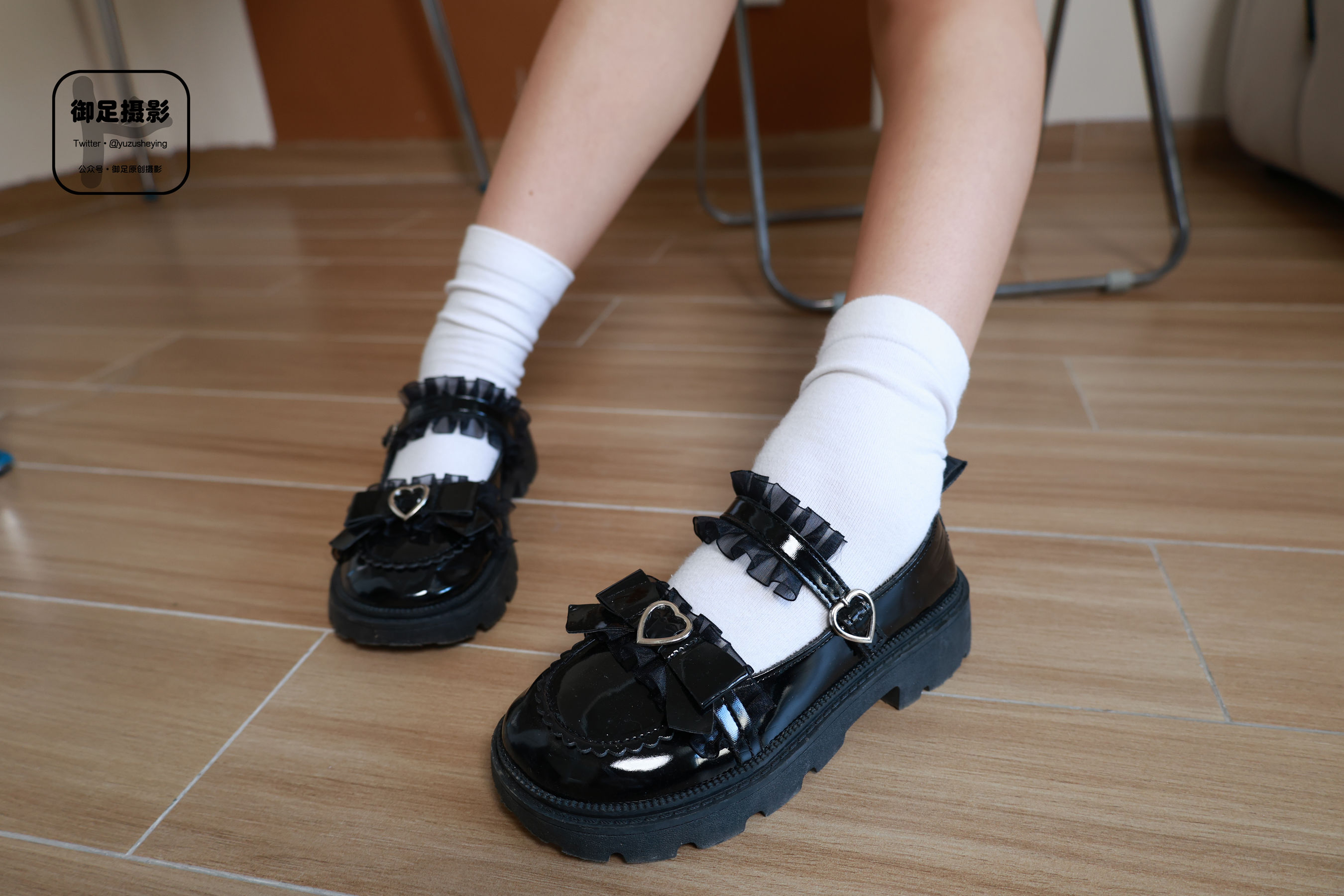 御足摄影 - 随遇而安/(110P)