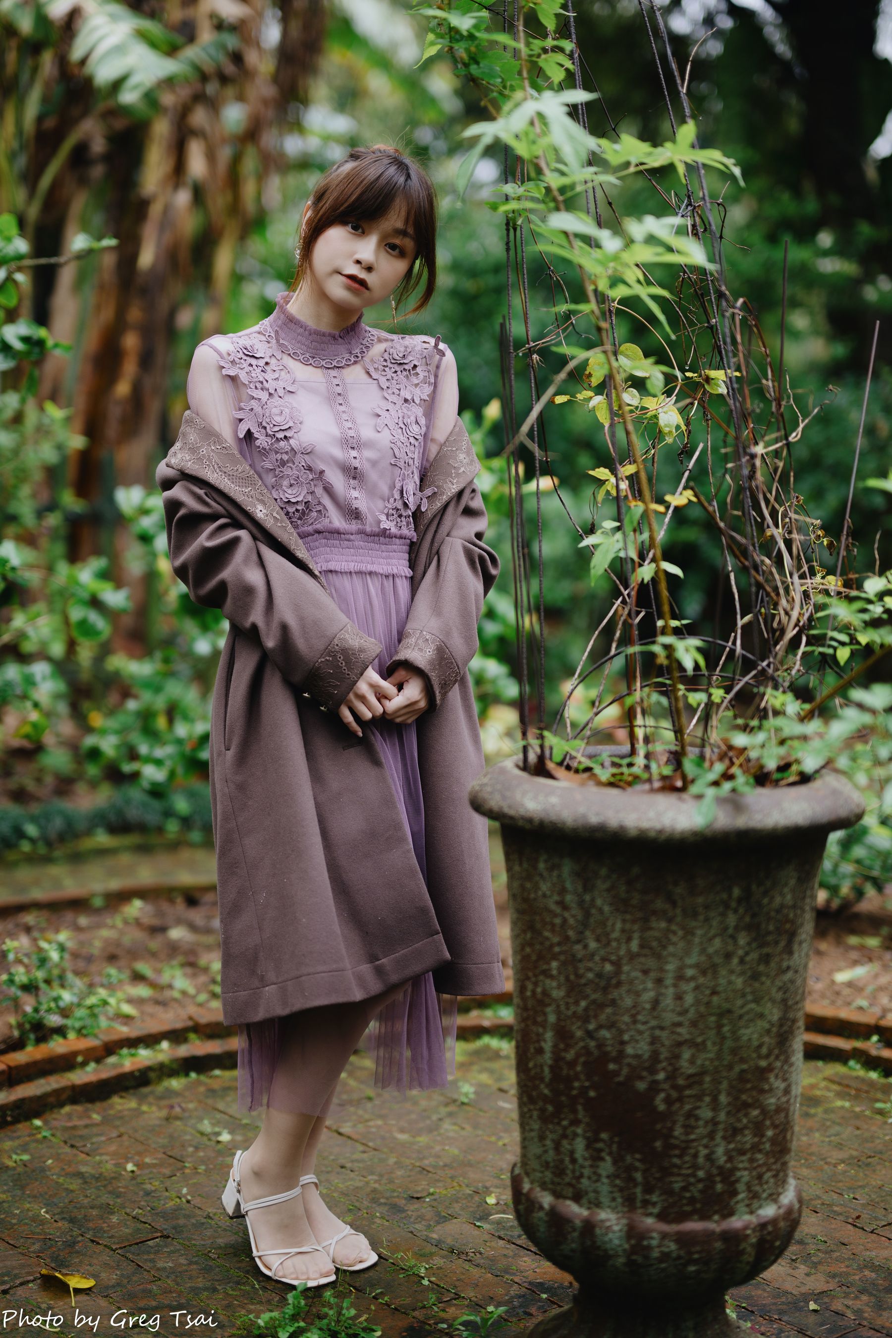 畊畊 - 花园/(142P)