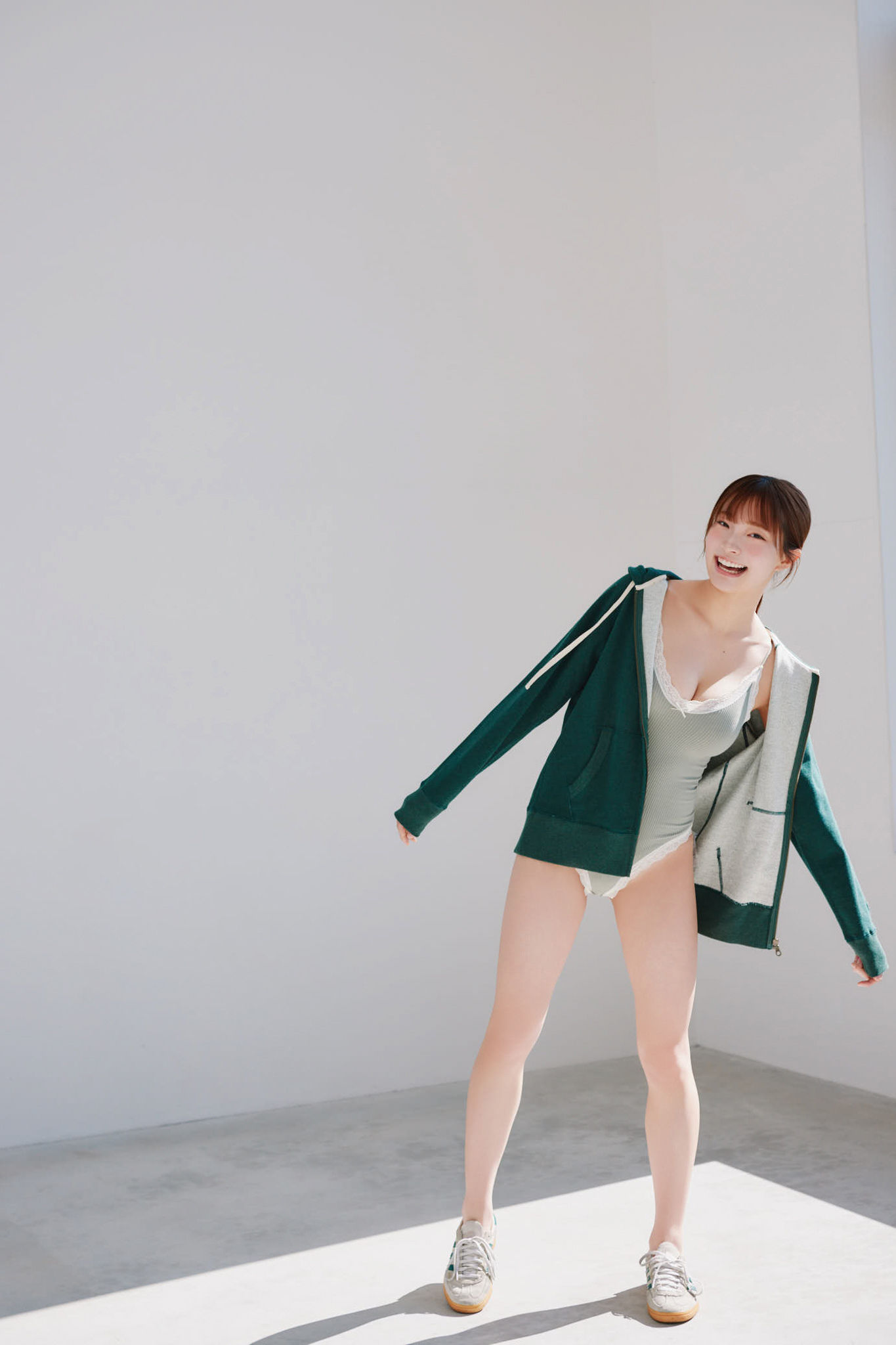 里仲菜月 - おとなっちゃん Vol.3/(94P)